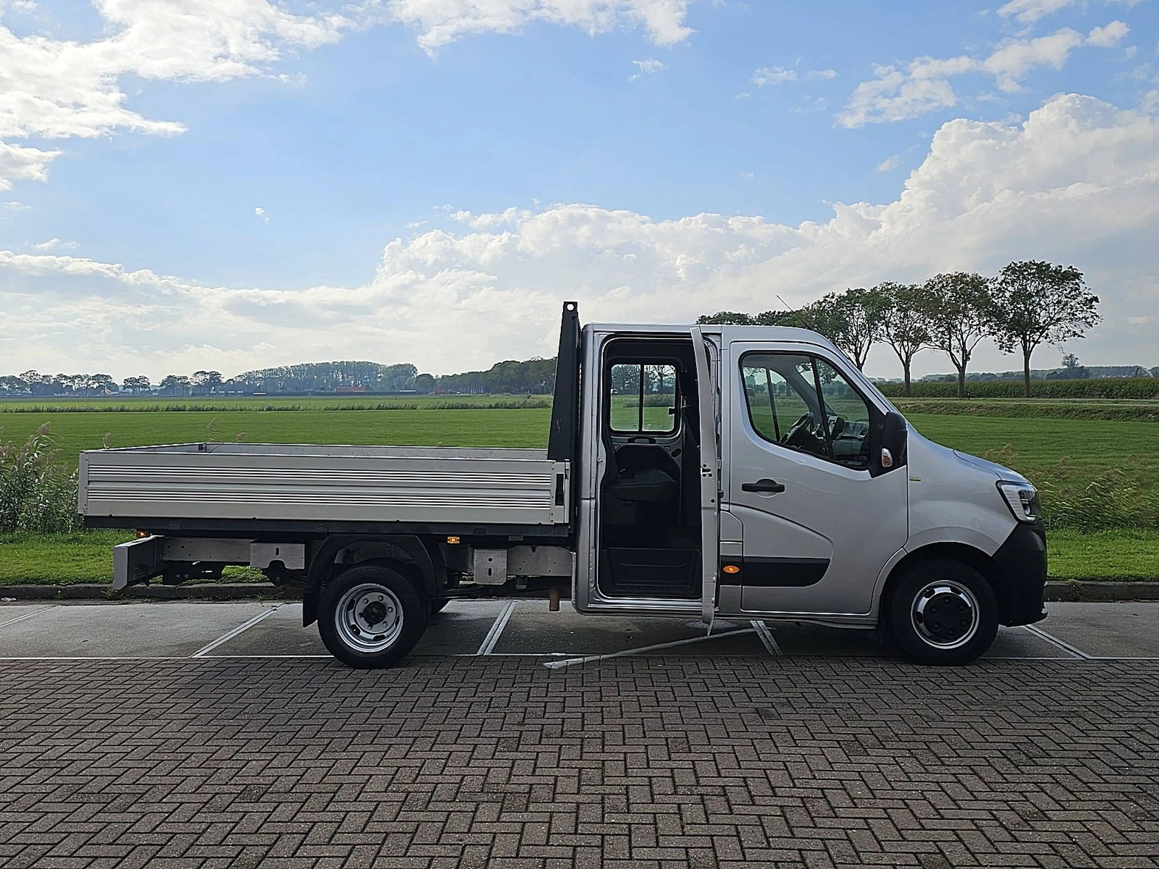 Renault Master 2.3 Dub.Cab Open-Laadbak — photo 14