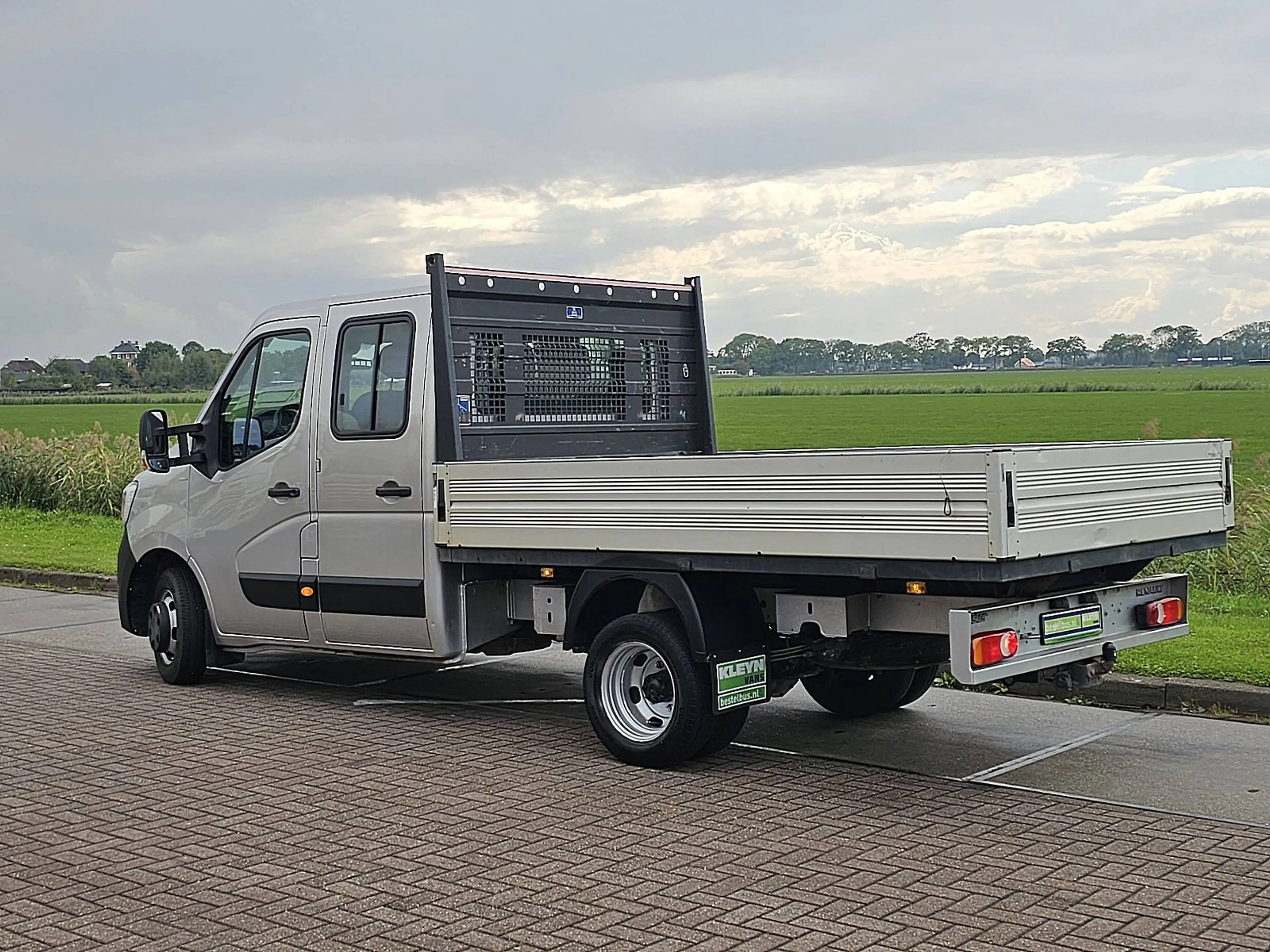 Renault Master 2.3 Dub.Cab Open-Laadbak — photo 6