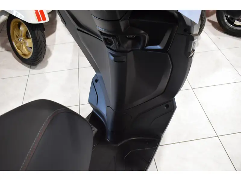 Aprilia SX 50 - foto 6