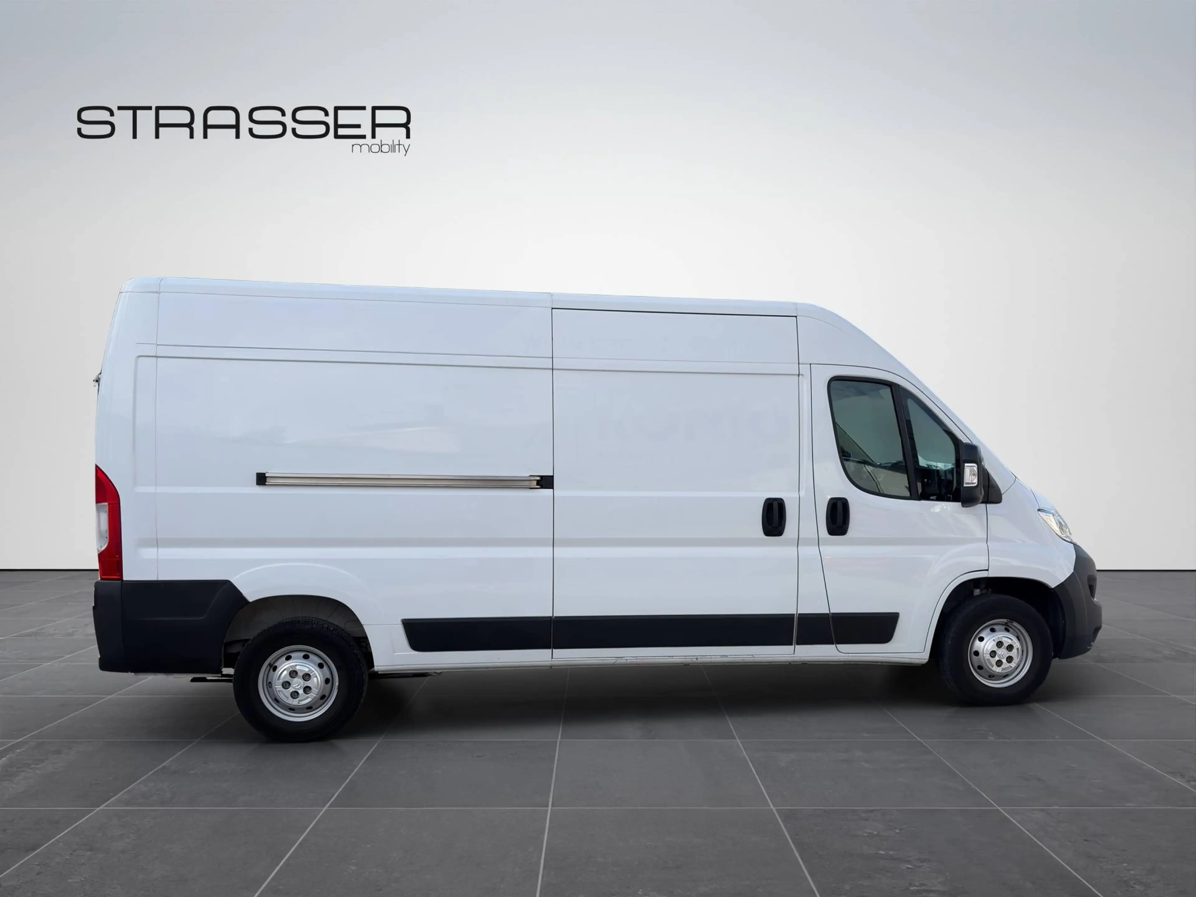 Citroen Jumper 33 L3H2 Club BlueHDi 140 Start — photo 14