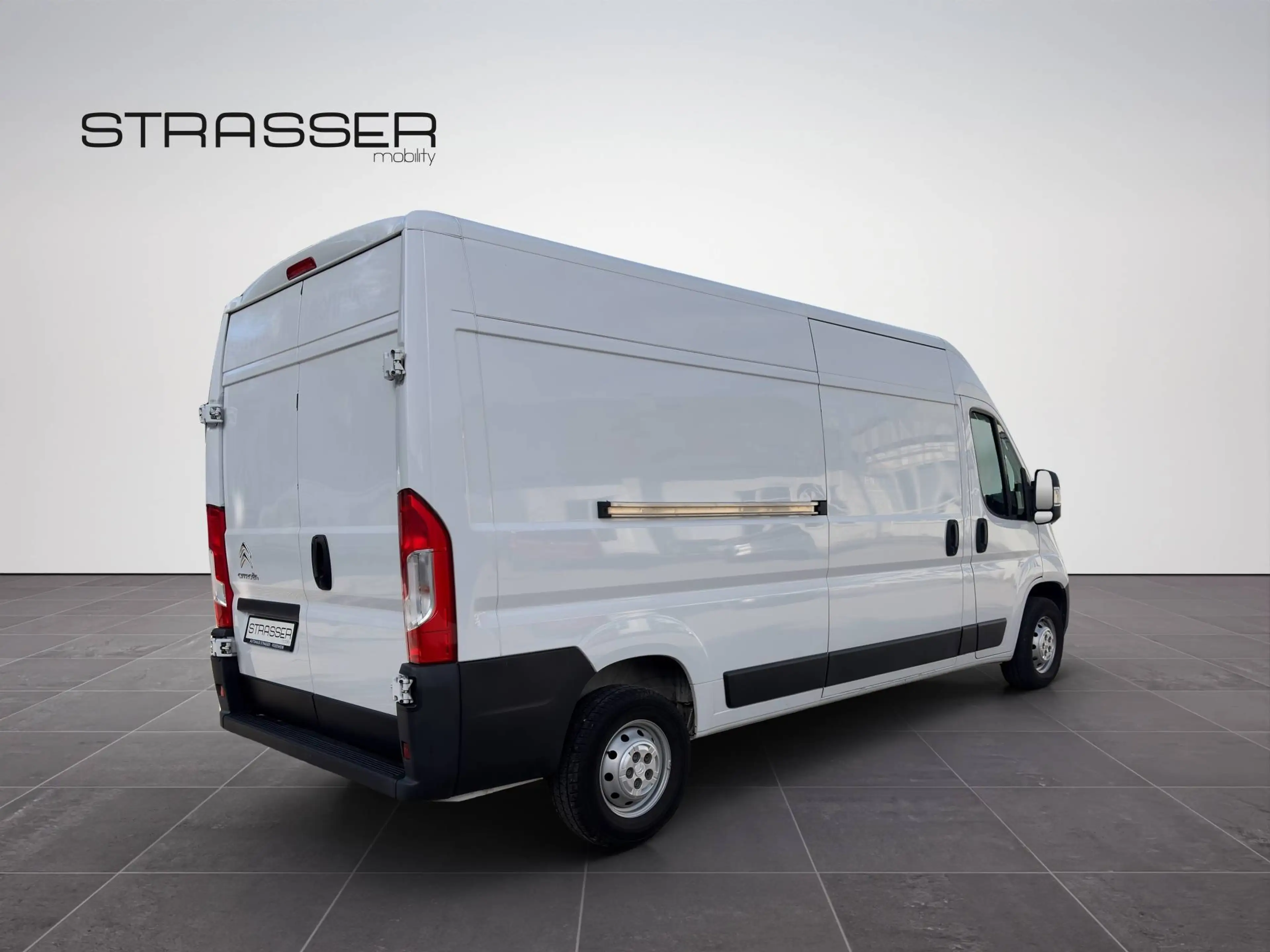 Citroen Jumper 33 L3H2 Club BlueHDi 140 Start — photo 13