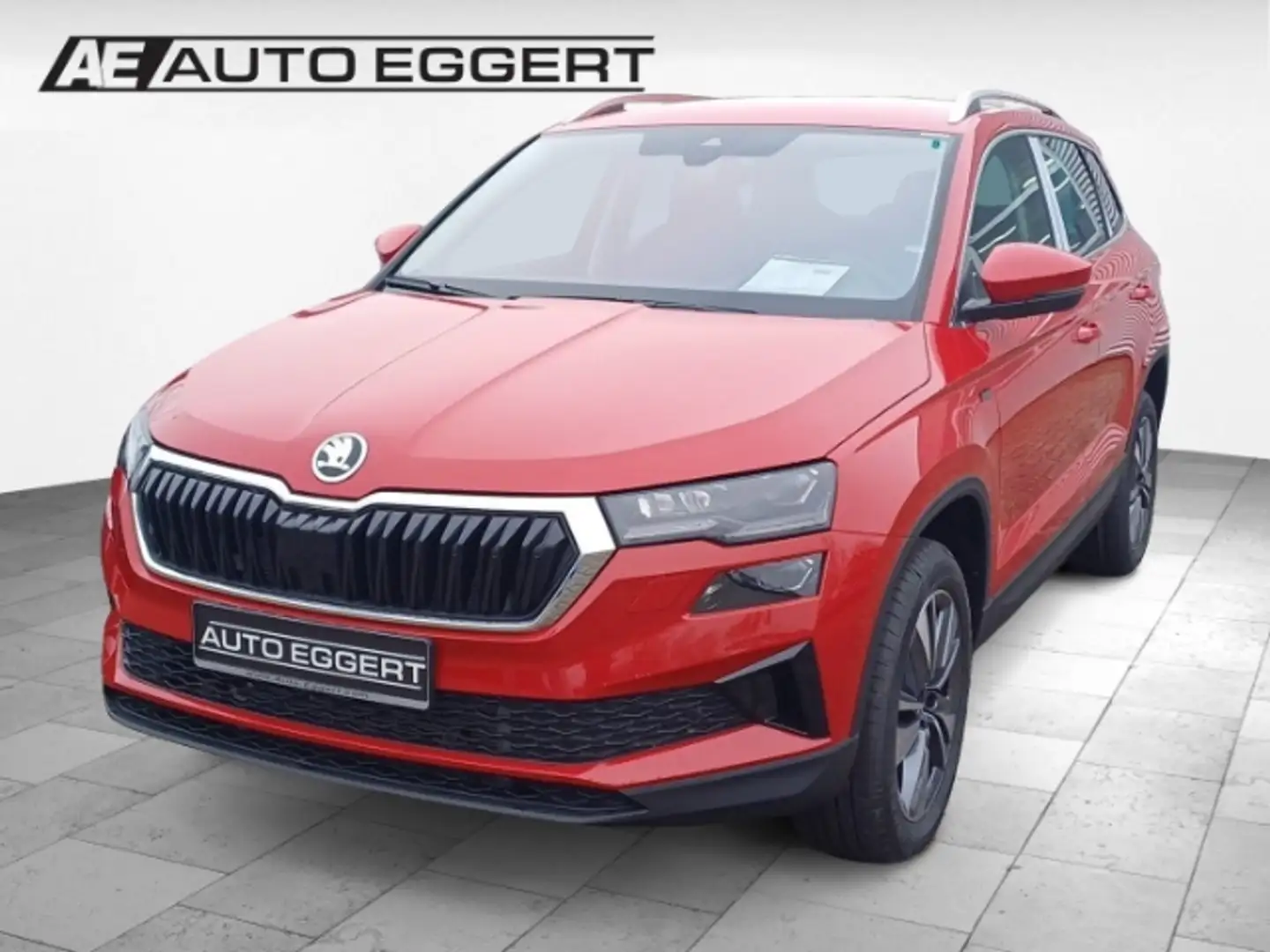 Skoda Karoq Drive 1,5 TSI 110 kW 7-Gang-DSG AHK Navi digitales Rot - 1