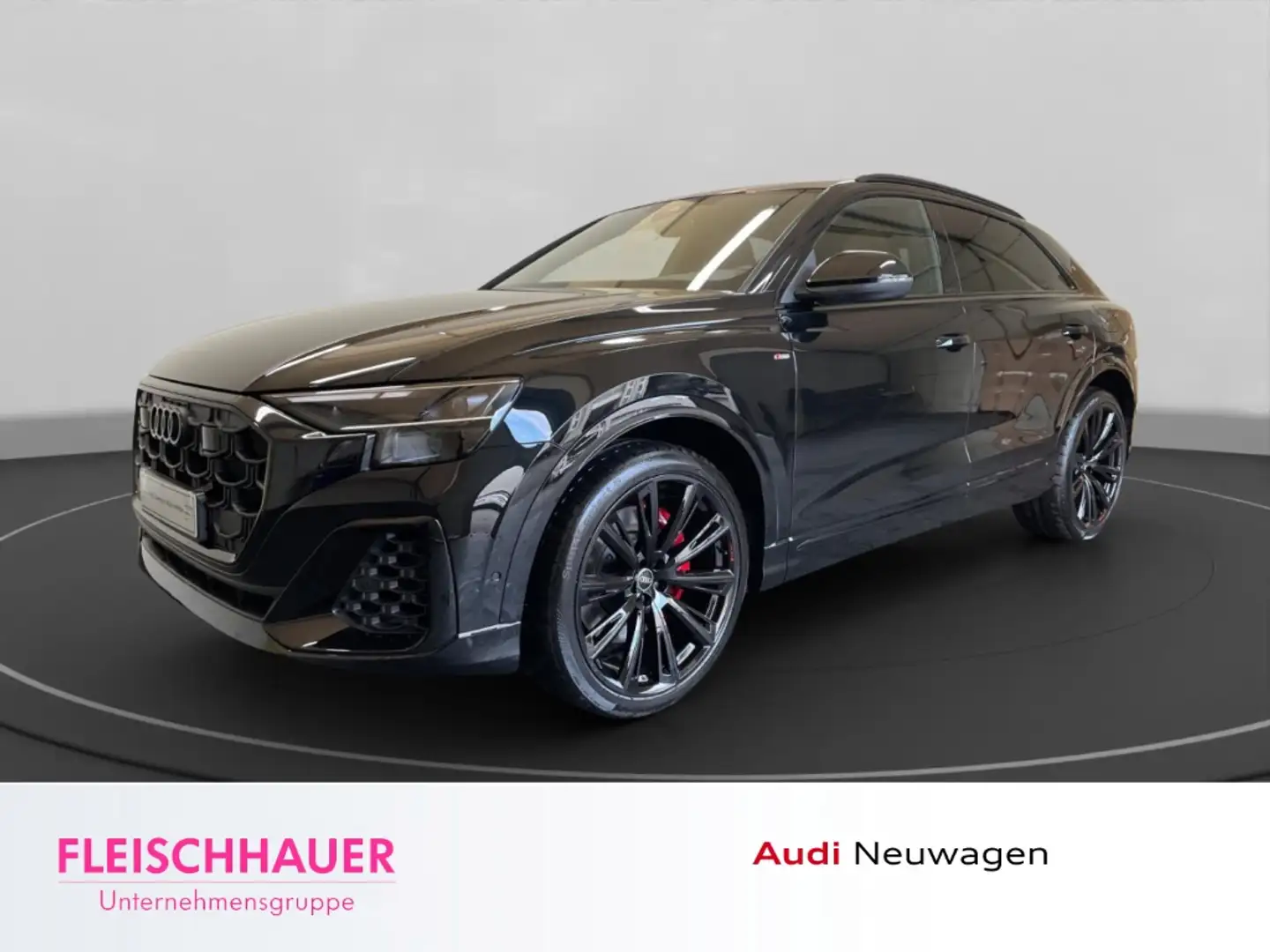 Audi Q8 SUV 55 TFSI-e quattro tiptronic Schwarz - 1