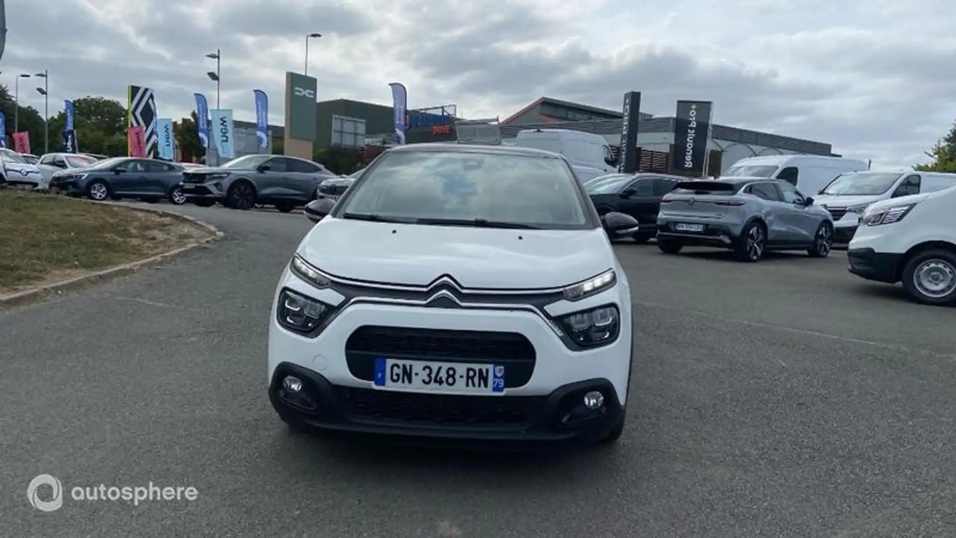 Citroen C3 1.2 PureTech 110ch S\u0026S Shine 120-123g - 2
