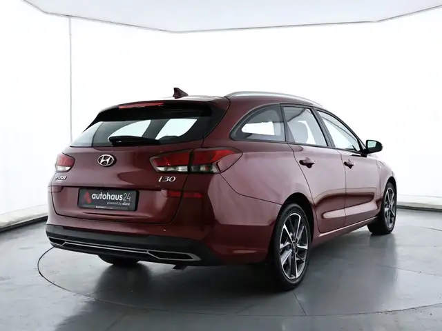 Hyundai I30 view 5
