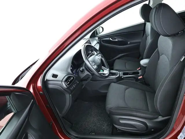 Hyundai I30 view 8