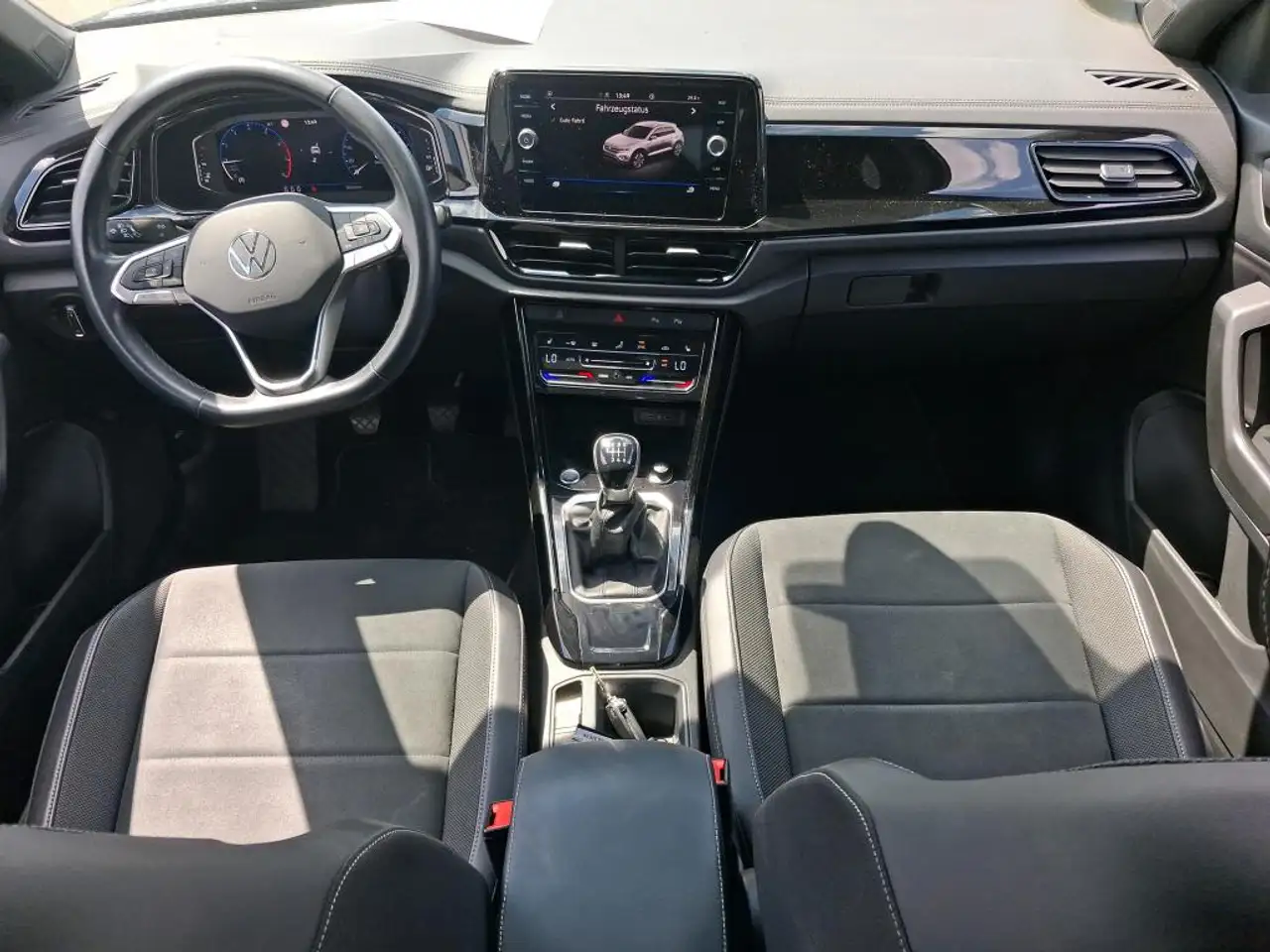 Volkswagen T-Roc, фото 3
