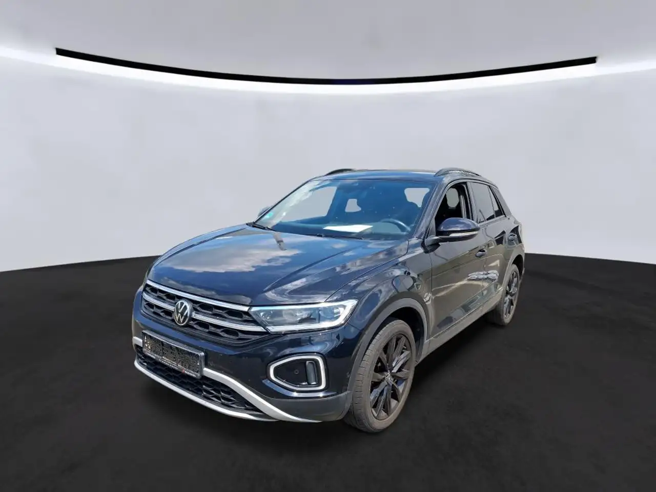 Volkswagen T-Roc, фото 1
