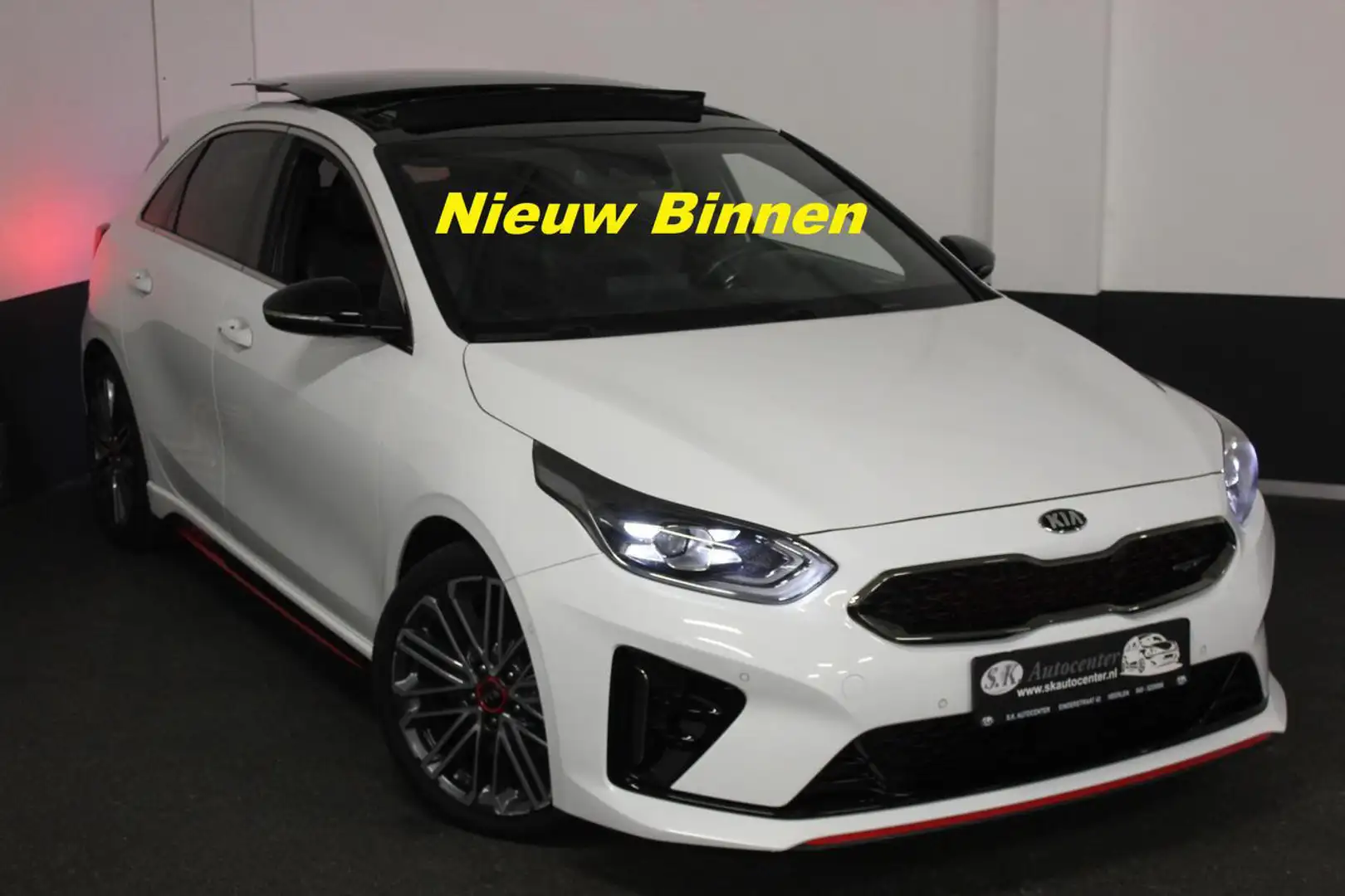 Kia Ceed / cee'd 1.6 T-GDI GT FULL OPTIES SCHITTEREND 1E EIGEN Blanc - 1