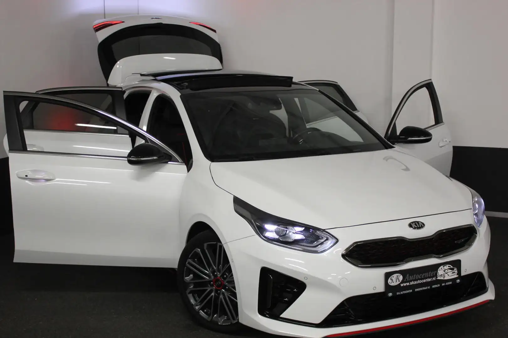 Kia Ceed / cee'd 1.6 T-GDI GT FULL OPTIES SCHITTEREND 1E EIGEN Blanc - 2