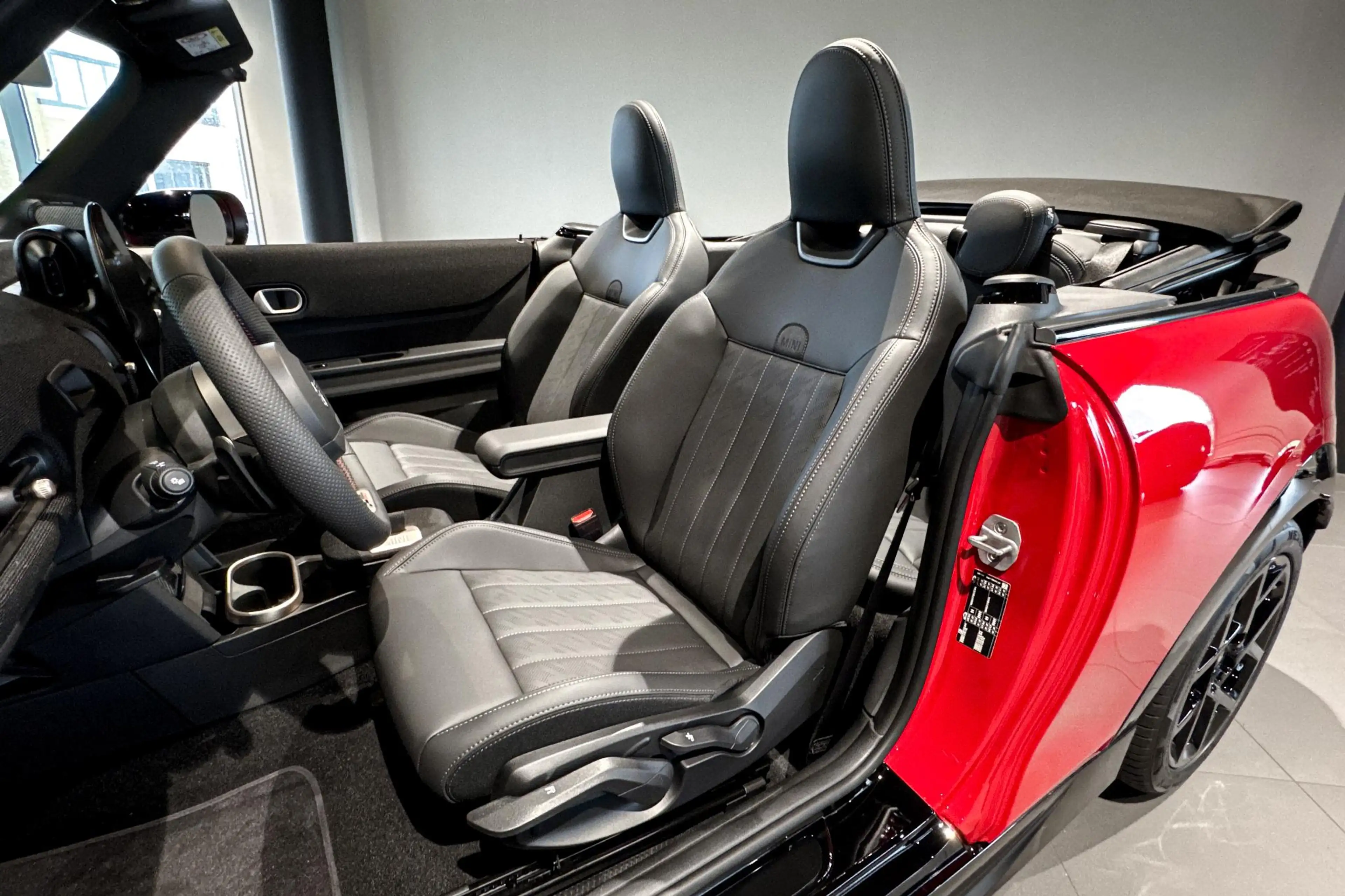 MINI Cooper Cabrio 2.0 Cooper C John Cooper Works | Pakket M | Harman — photo 9