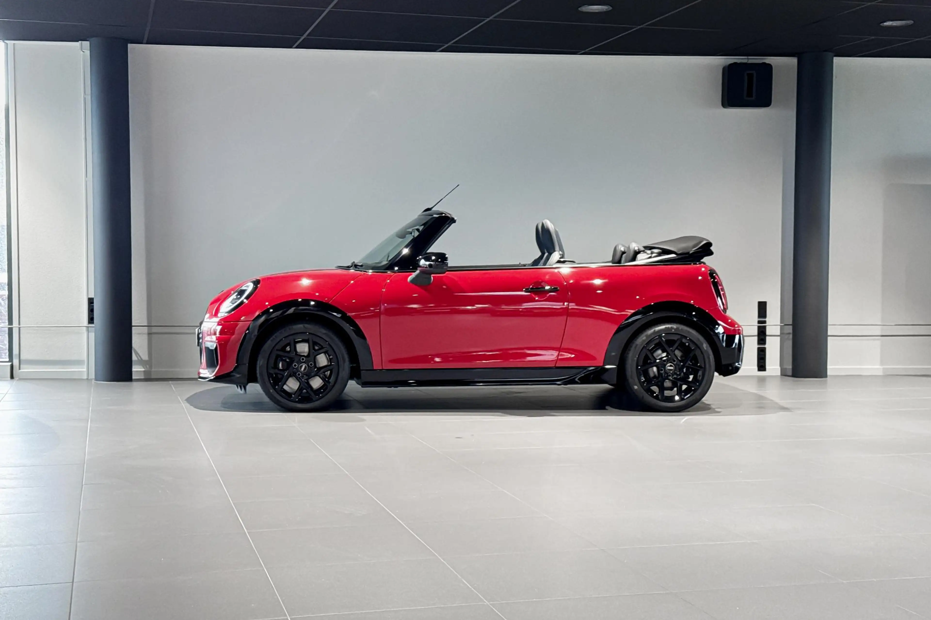MINI Cooper Cabrio 2.0 Cooper C John Cooper Works | Pakket M | Harman — photo 2