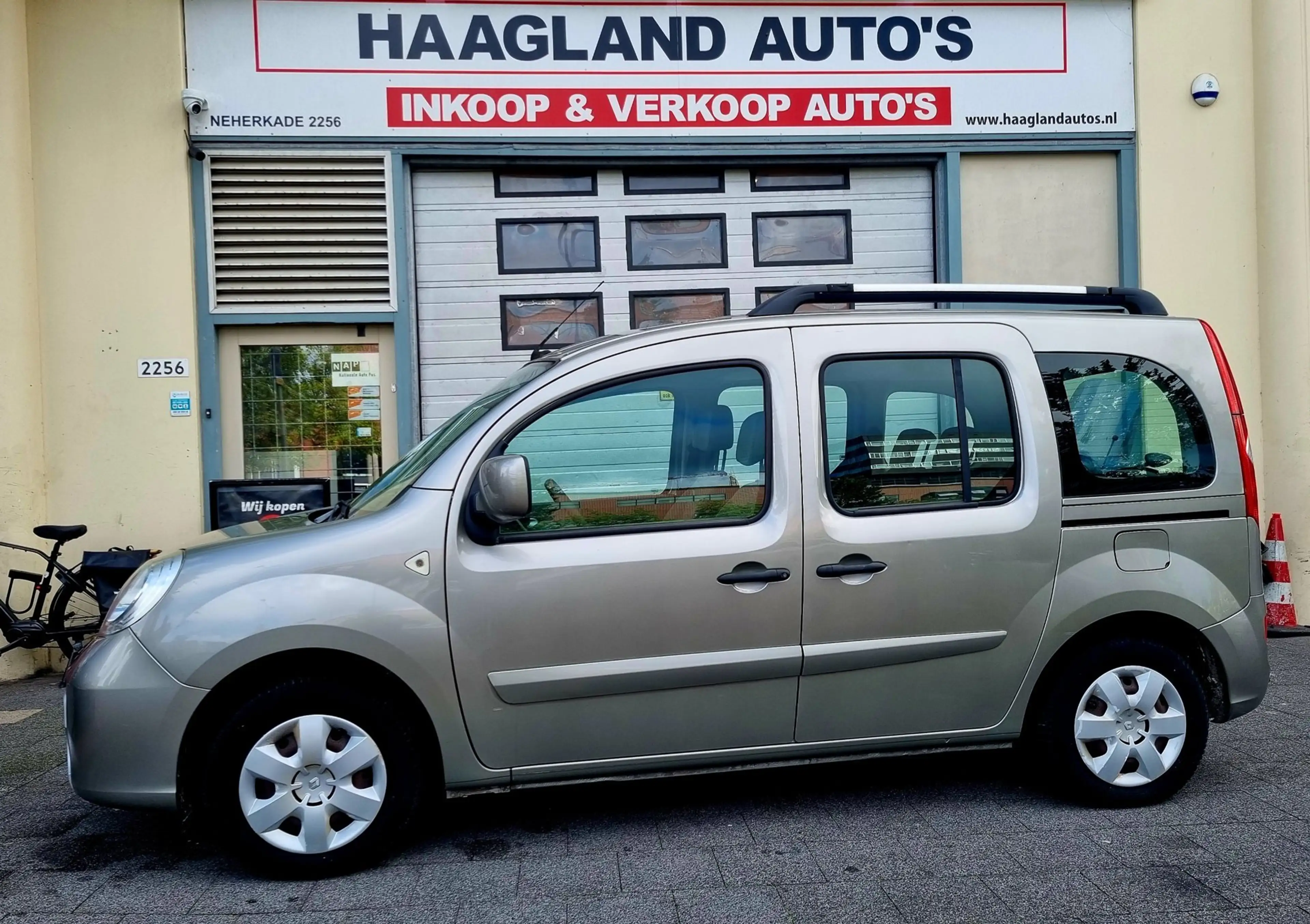 Renault Kangoo Family 1.6-16V Privilège Airco Navi CrusCtrl — photo 3