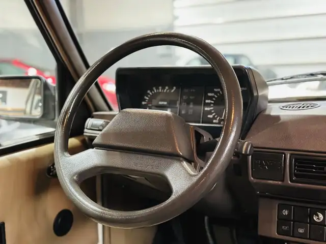 Land Rover Range Rover view 15