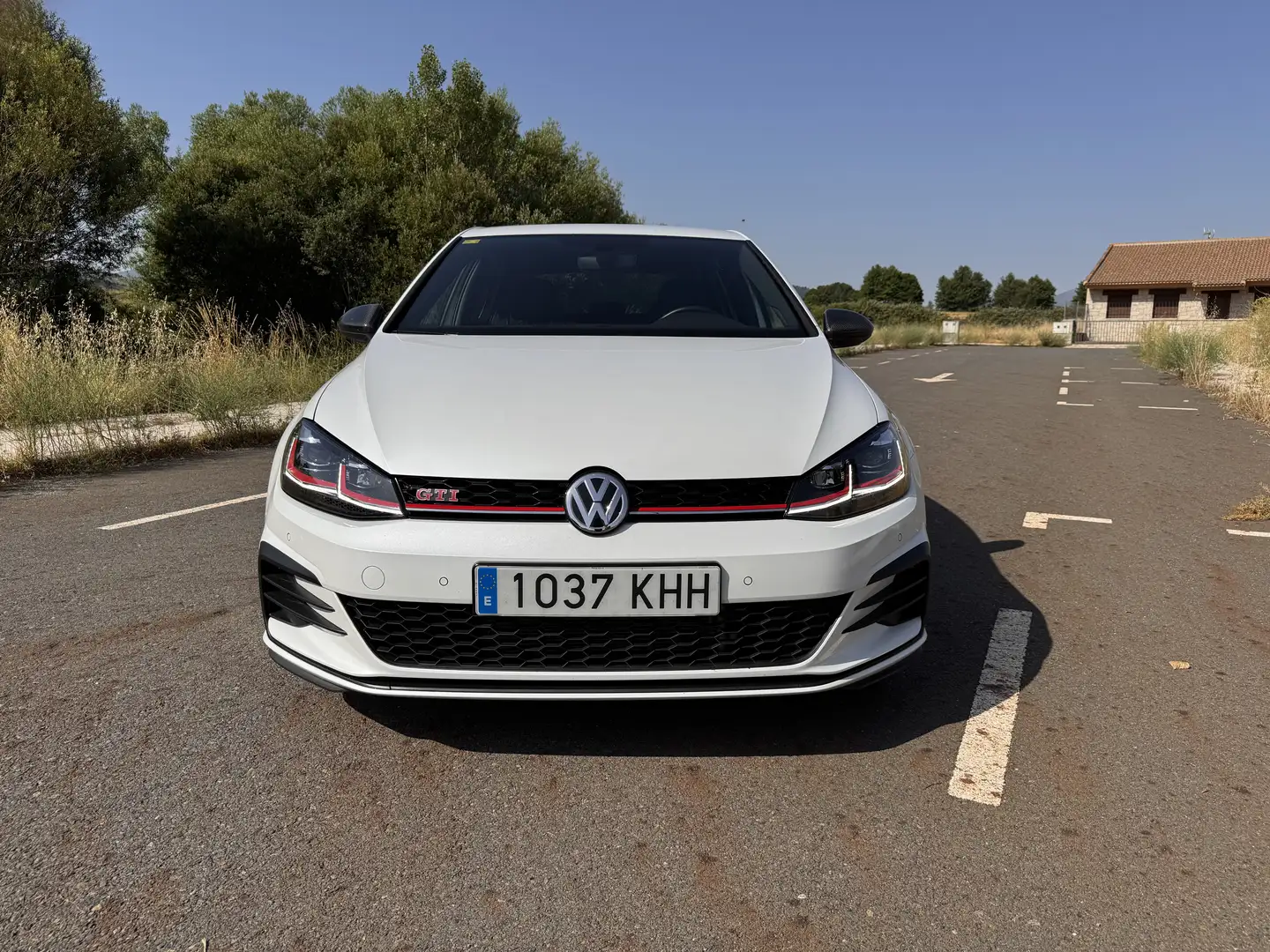 Volkswagen Golf GTI 2.0 TSI Performance DSG7 180kW - 1