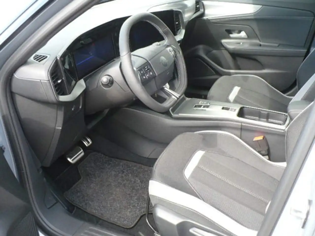 Opel Mokka GS Automatik Kamera SHZ/LHZ LED 6
