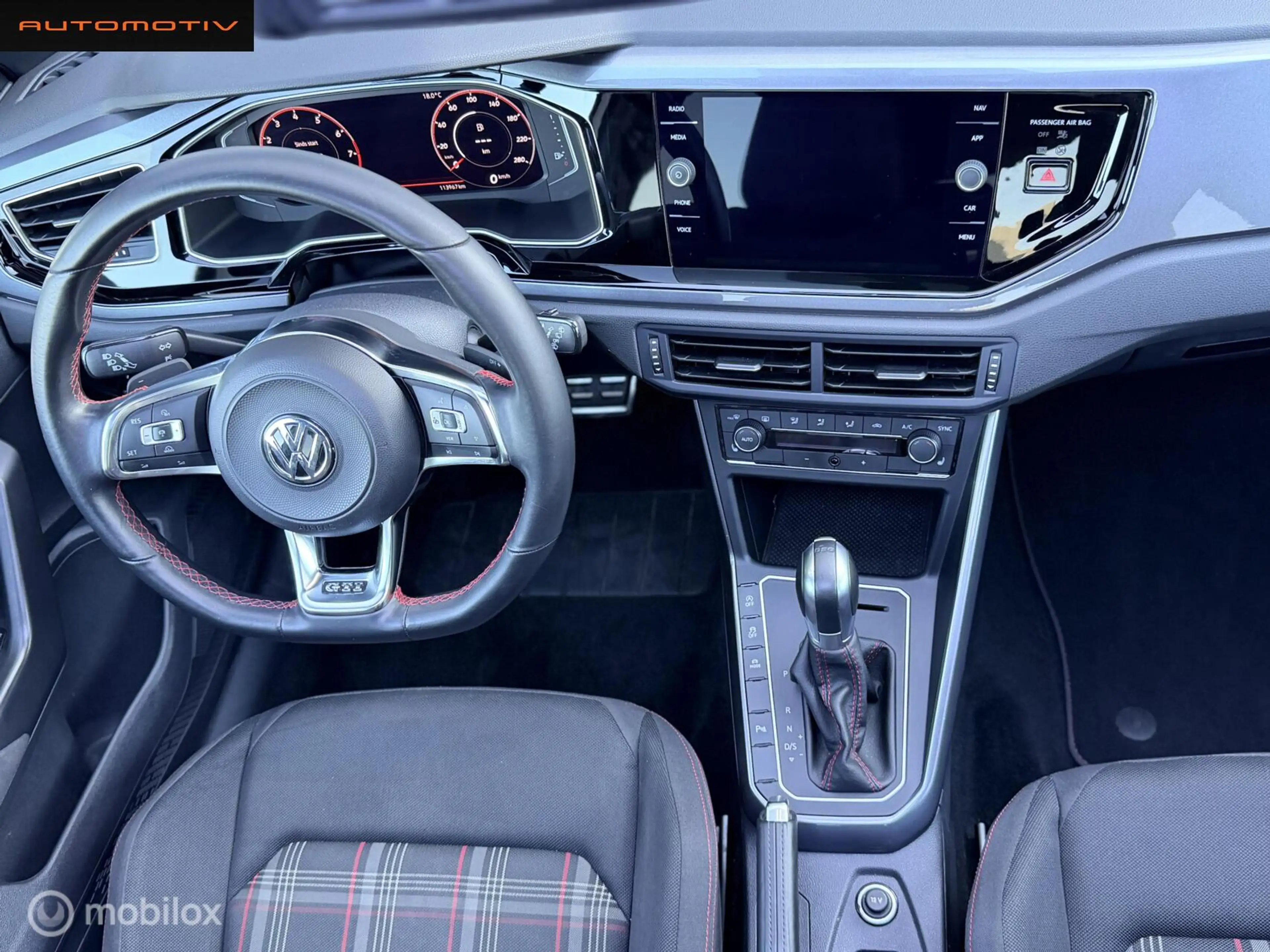 Volkswagen Polo GTI 2.0 TSI / PANO / VIRTUAL / BEATS — photo 3