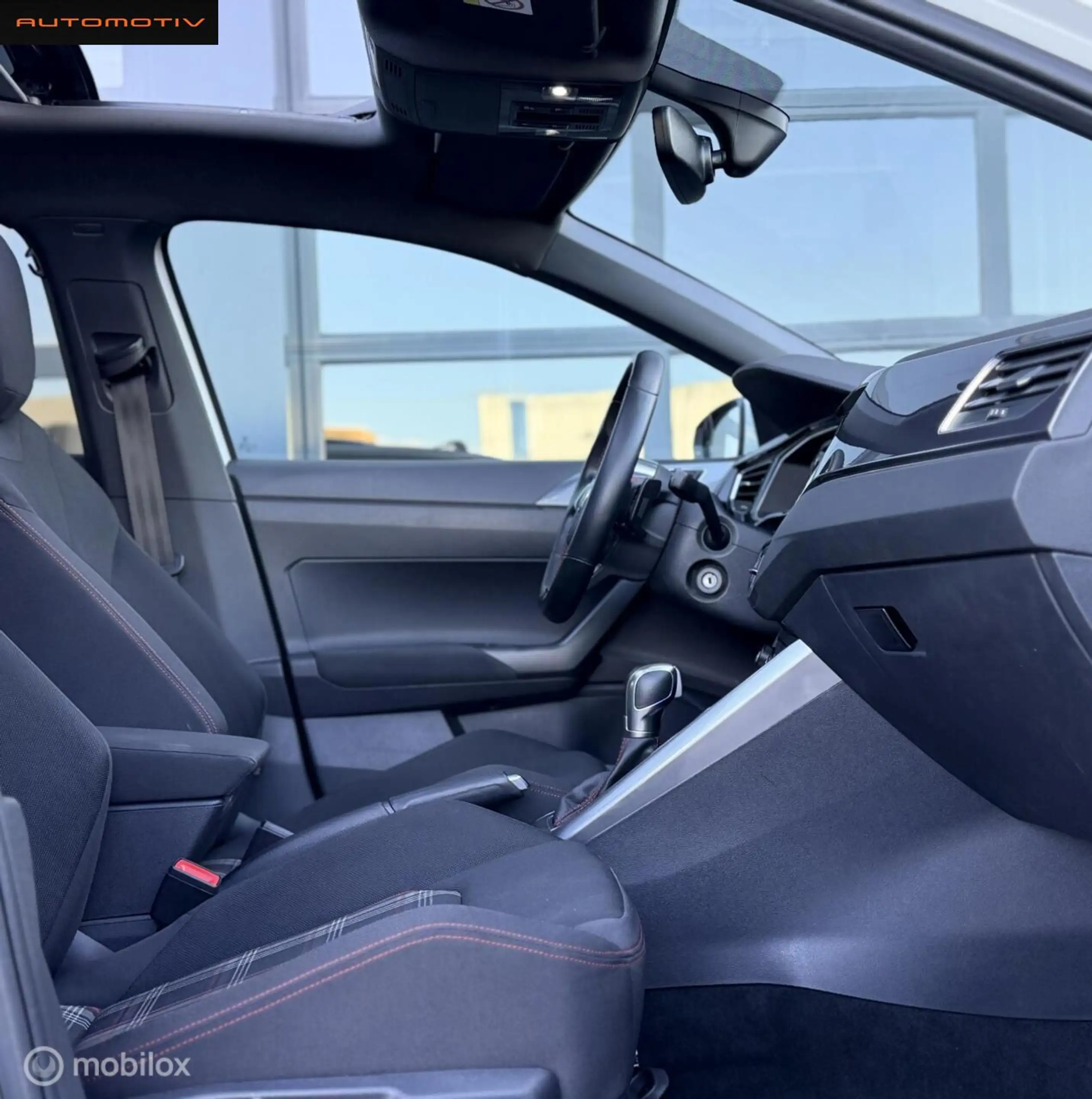 Volkswagen Polo GTI 2.0 TSI / PANO / VIRTUAL / BEATS — photo 14