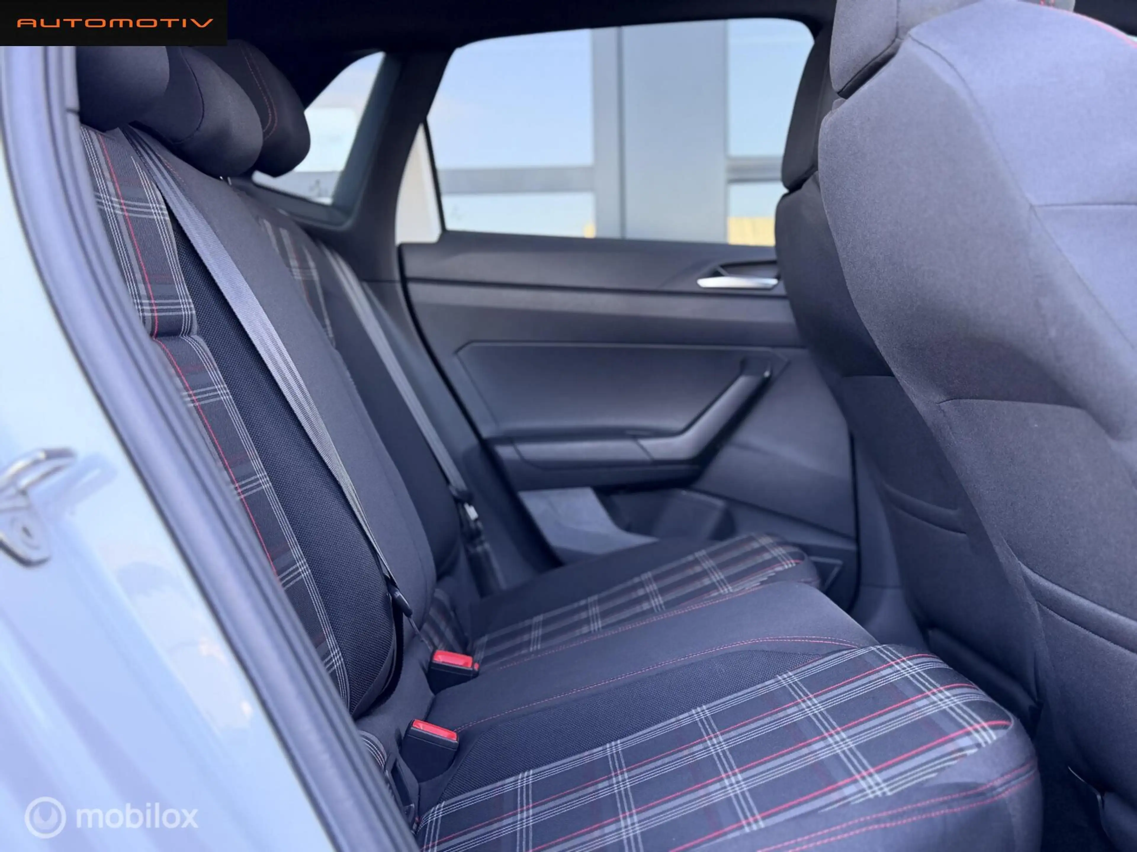 Volkswagen Polo GTI 2.0 TSI / PANO / VIRTUAL / BEATS — photo 15