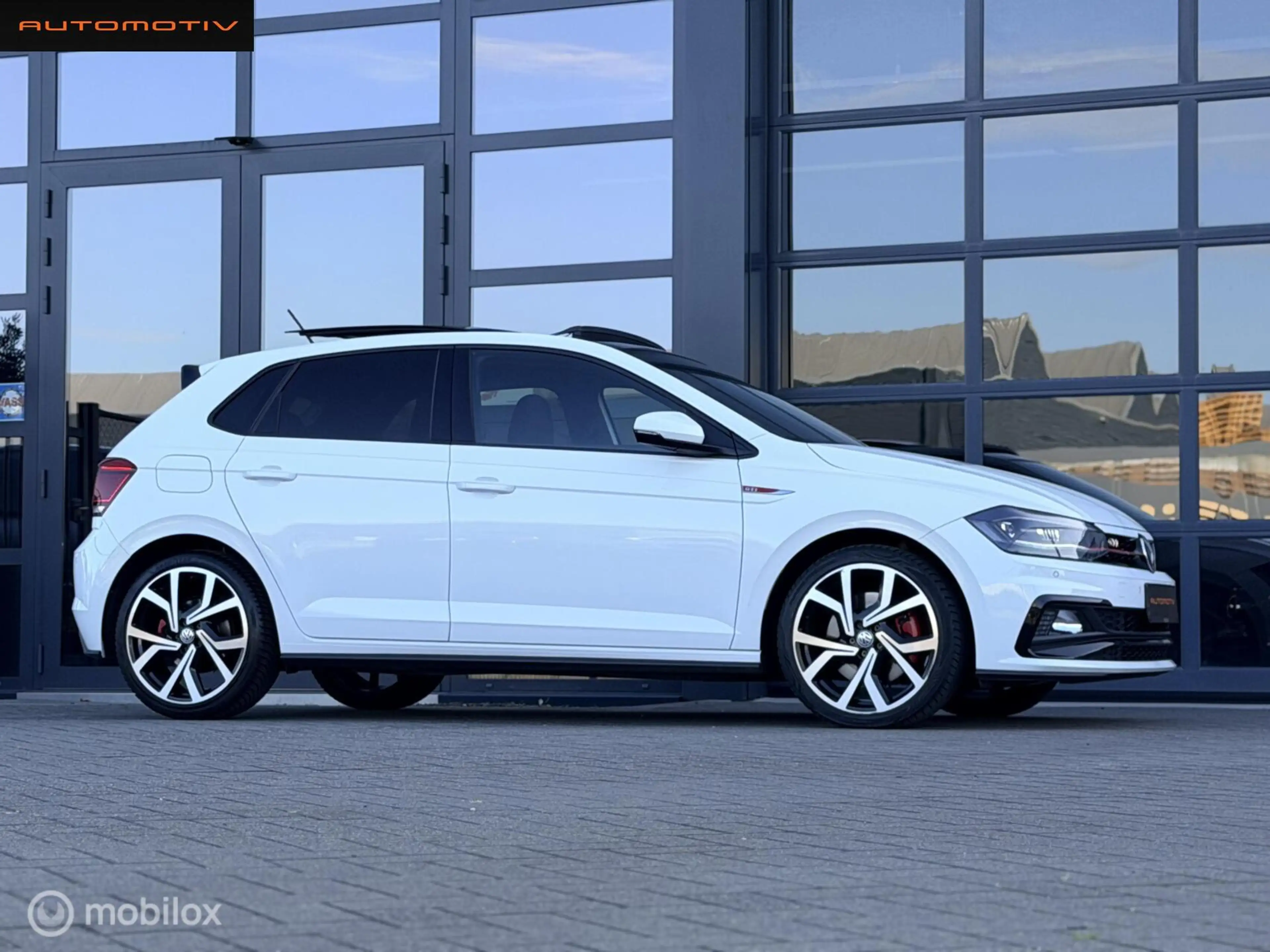 Volkswagen Polo GTI 2.0 TSI / PANO / VIRTUAL / BEATS — photo 13