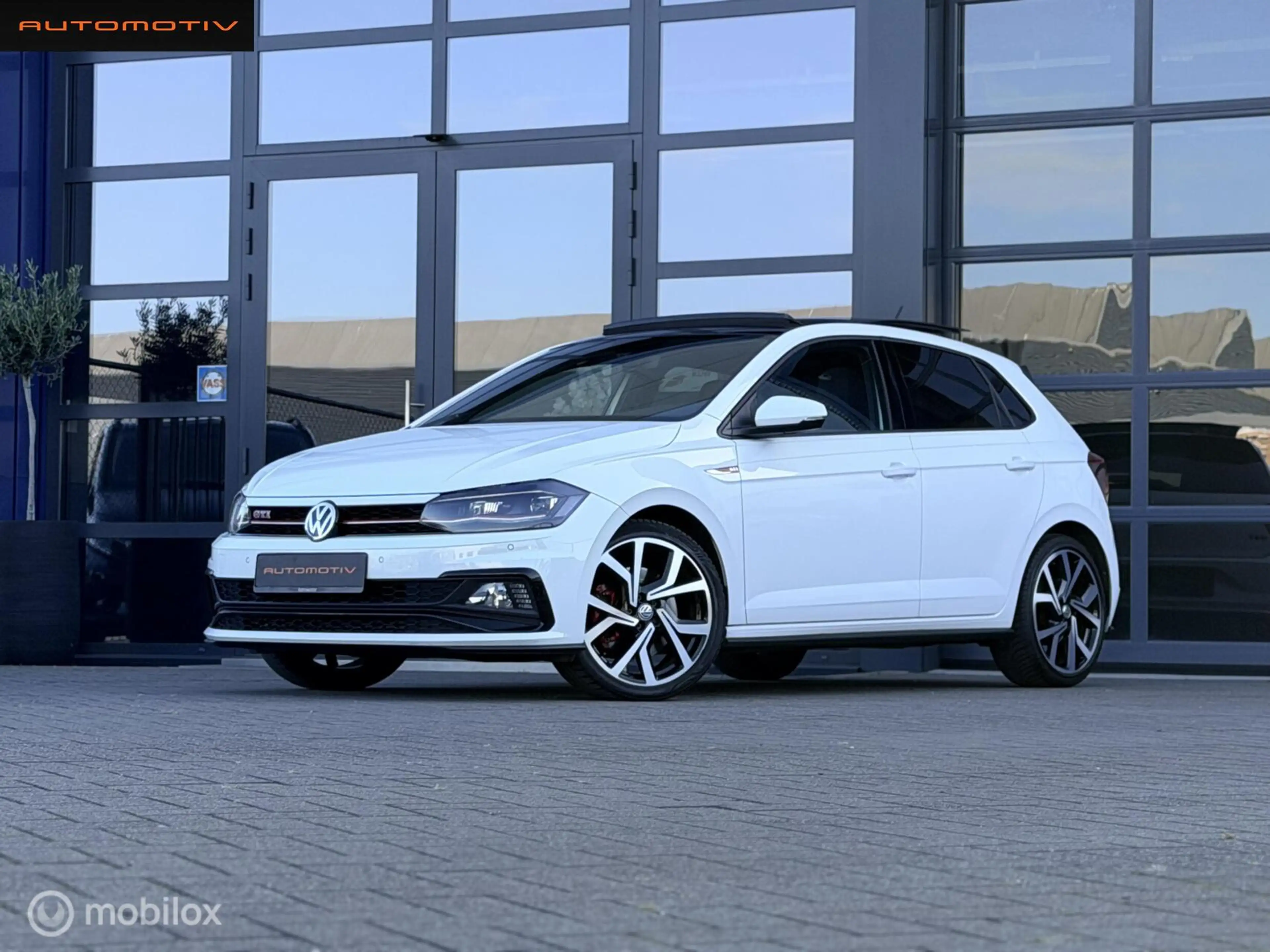 Volkswagen Polo GTI 2.0 TSI / PANO / VIRTUAL / BEATS — photo 7