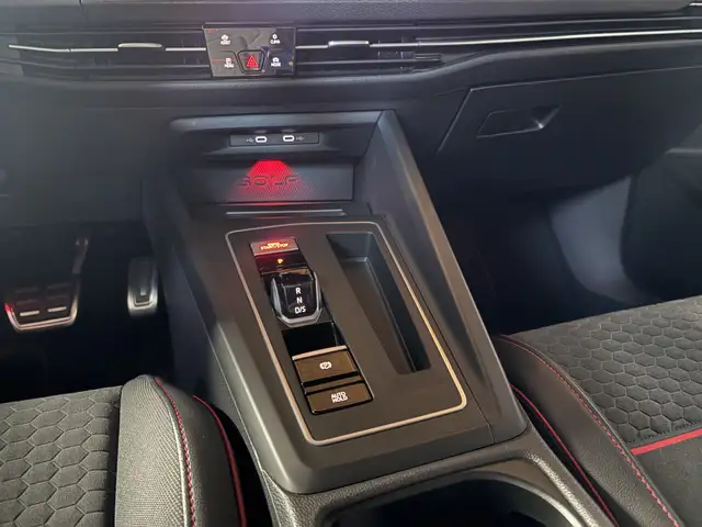 Volkswagen Golf view 13