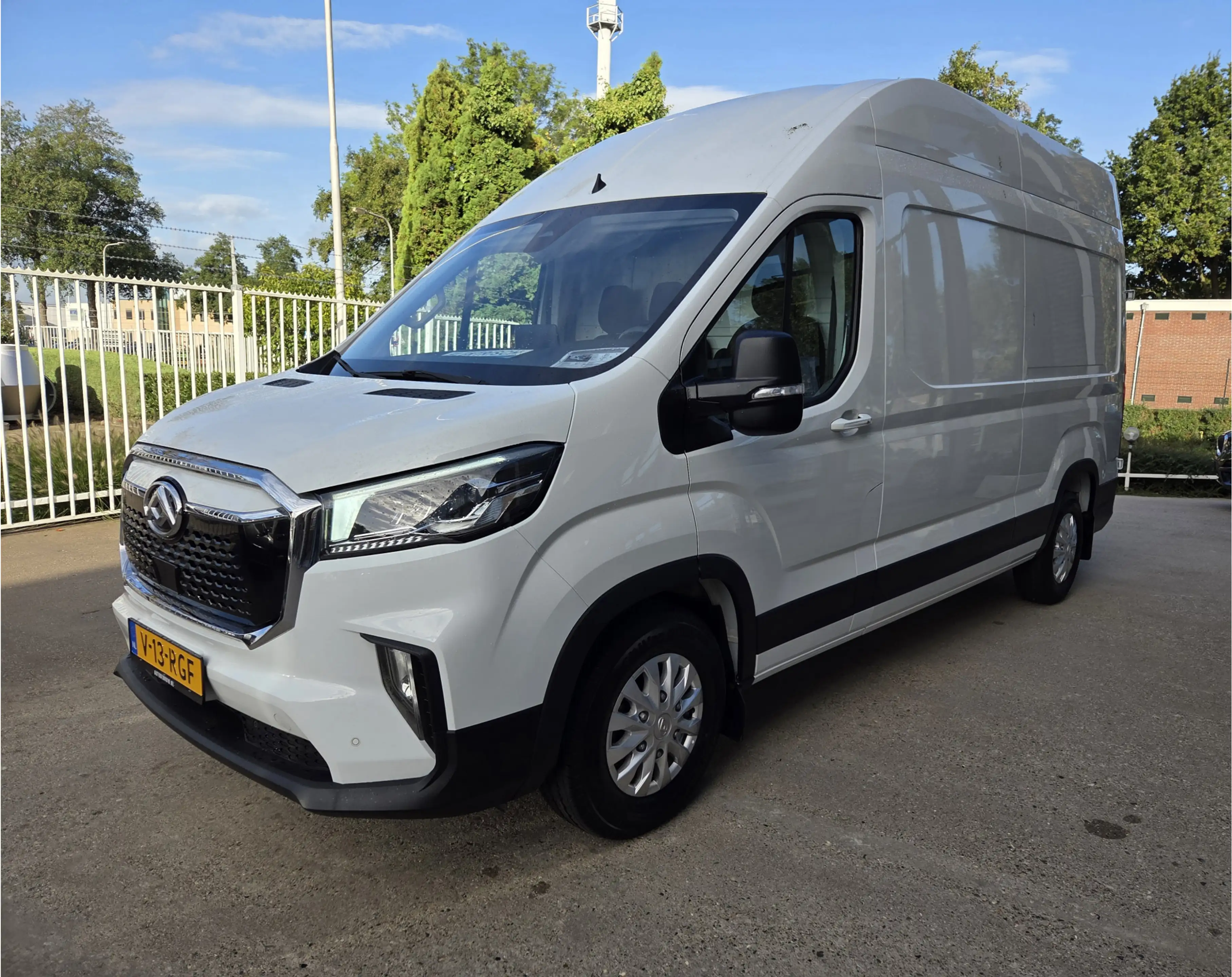 Maxus eDeliver 9 L3H3 72 kWh Airco Achteruitrijcamera PDC Stoelverw — photo 3
