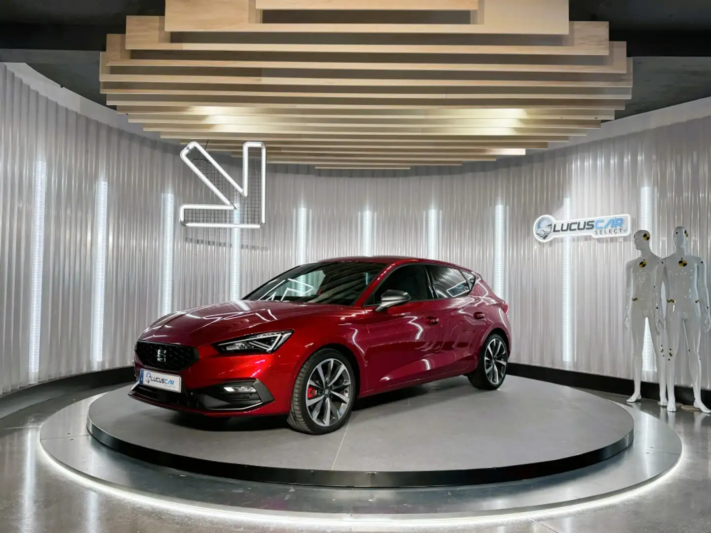 SEAT Leon 1.5 eTSI S&S FR DSG-7 150 Burdeos - 1