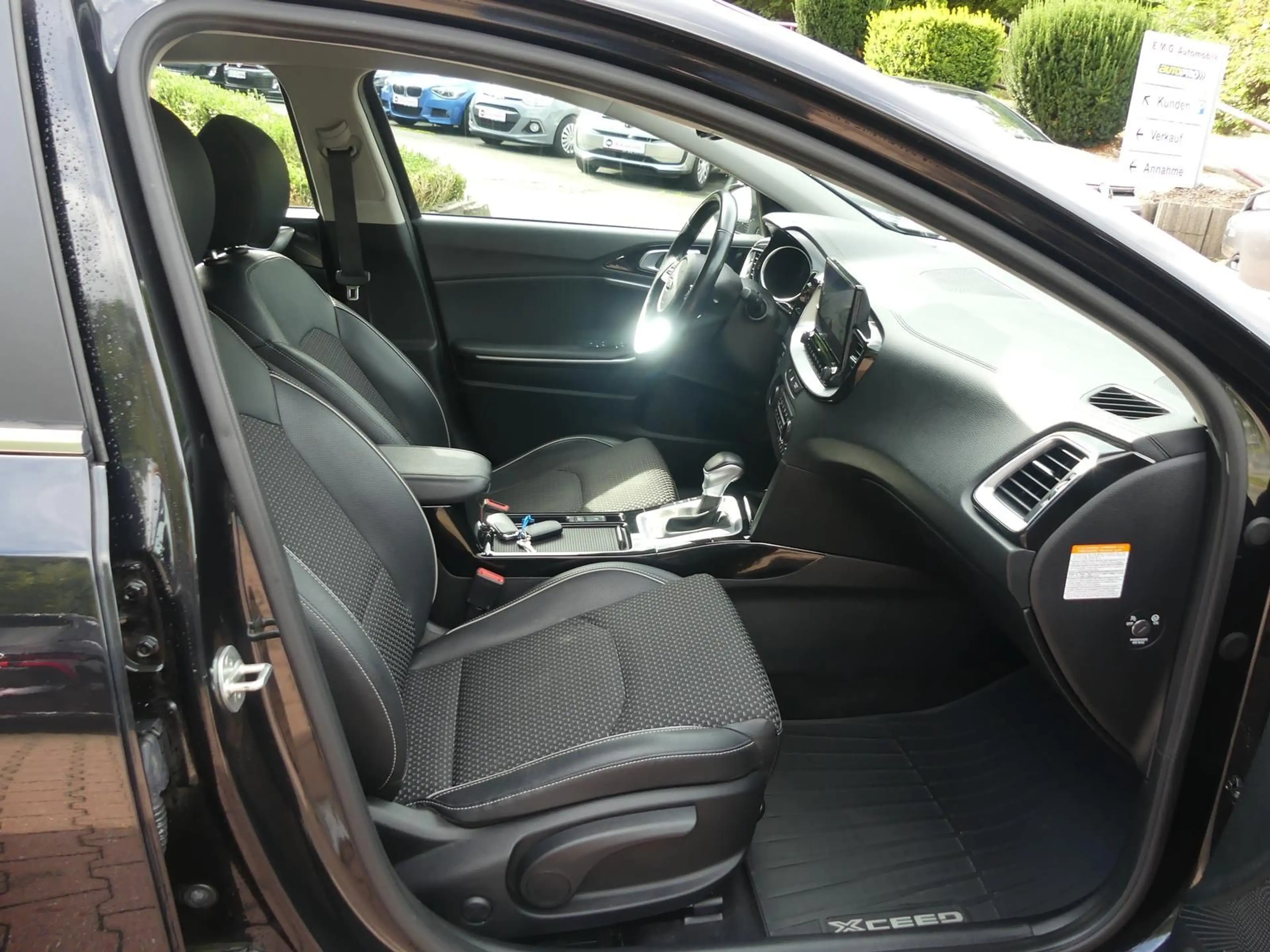 Kia XCeed 1.6*Klimaauto*SHZ*LED*Kam — photo 13