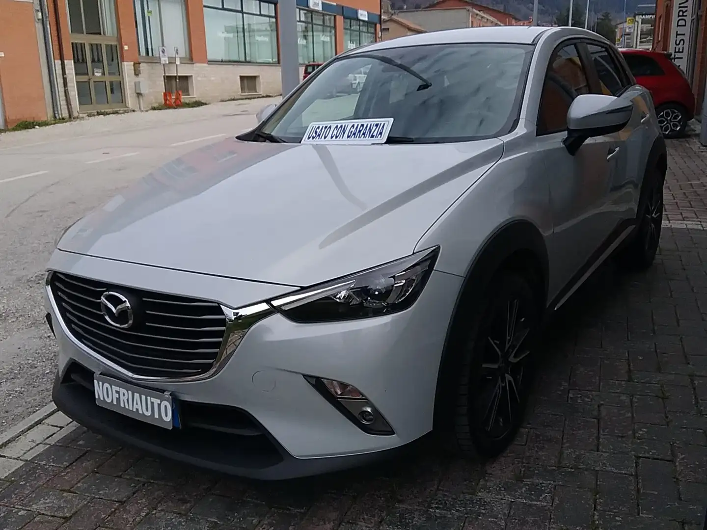 Mazda CX-3 CX-3 1.5d Luxury edition 2wd 105cv Argento - 2