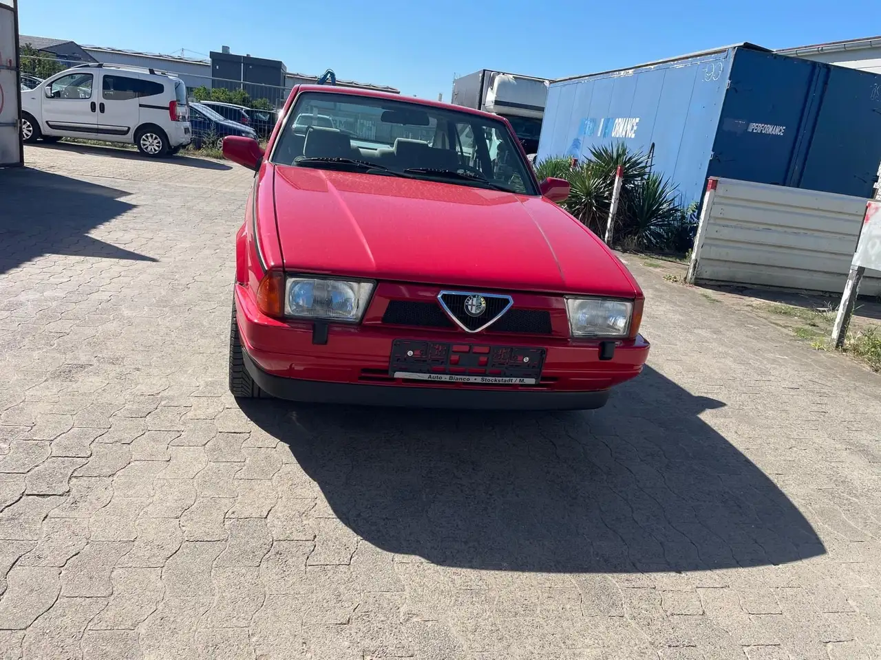 Alfa Romeo 75 1.8 IE, foto 2