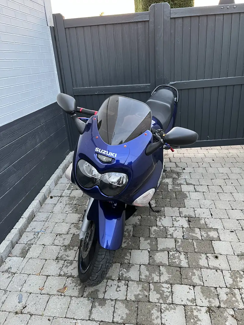 Suzuki GSX 750 - 1