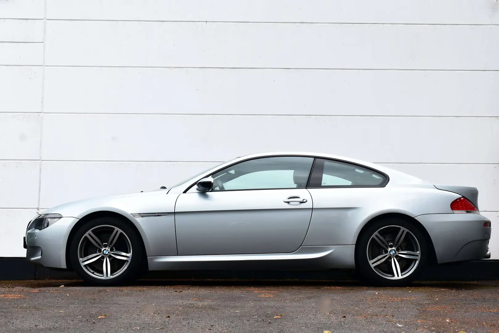 BMW M6 BMW HISTORY - 1 OWNER - 16.000e maitenance in 2024 Gris - 2