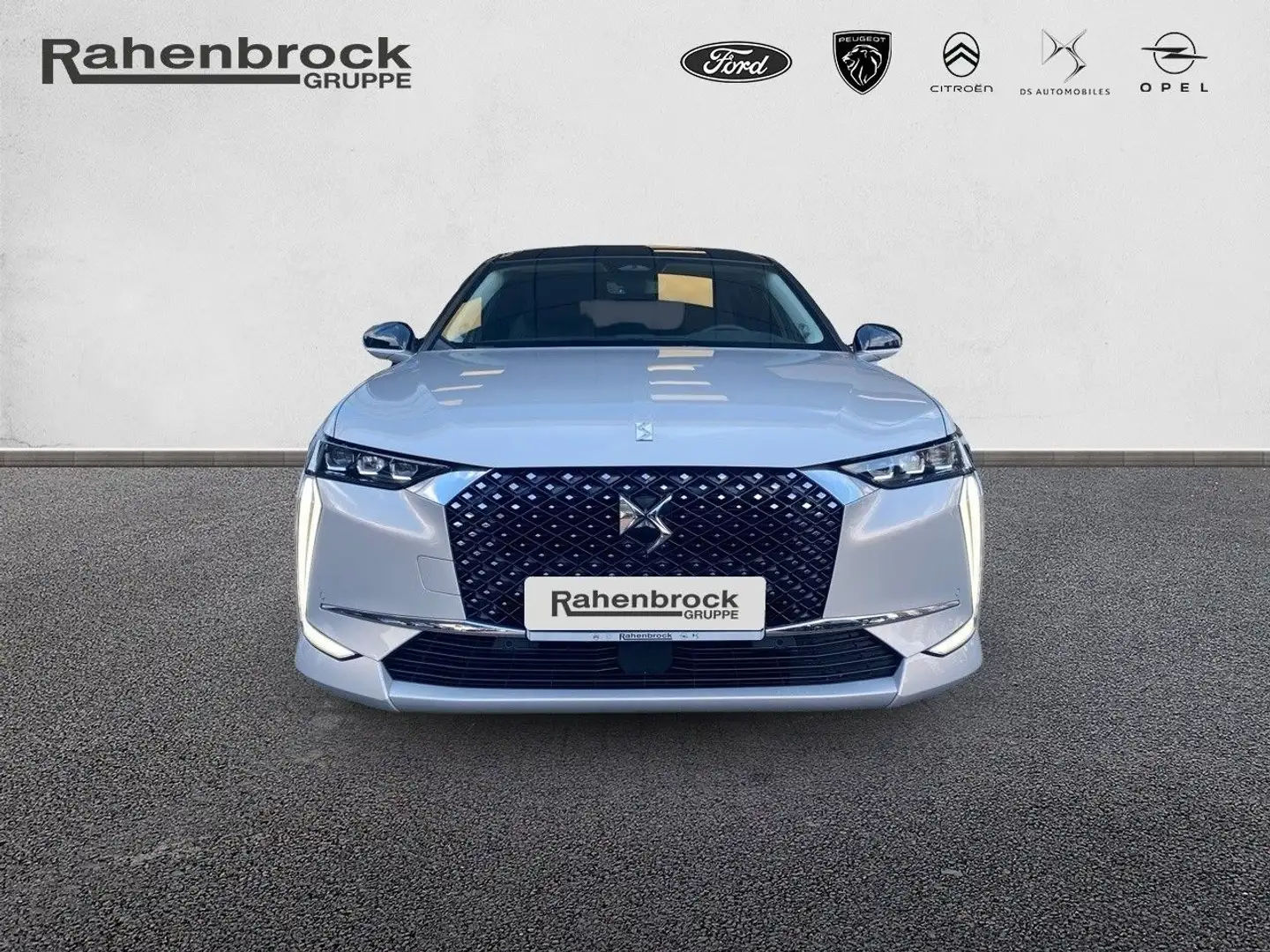 DS Automobiles DS 4 Antoine de Saint-Exupery BlueHDi 130PS HiFi Gris - 2