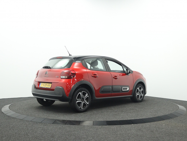 Citroen C3 1.2 PureTech Shine | Navigatie | Camera | Cruise c — photo 2
