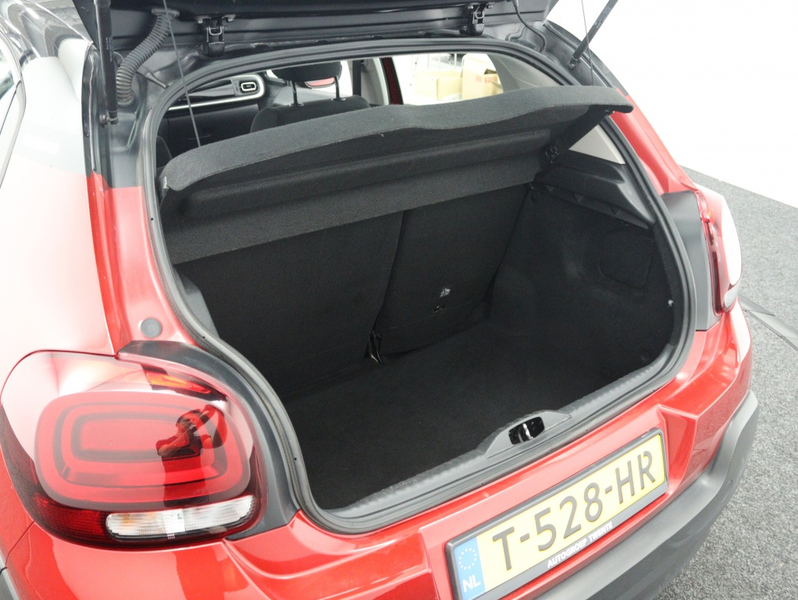 Citroen C3 1.2 PureTech Shine | Navigatie | Camera | Cruise c — photo 15