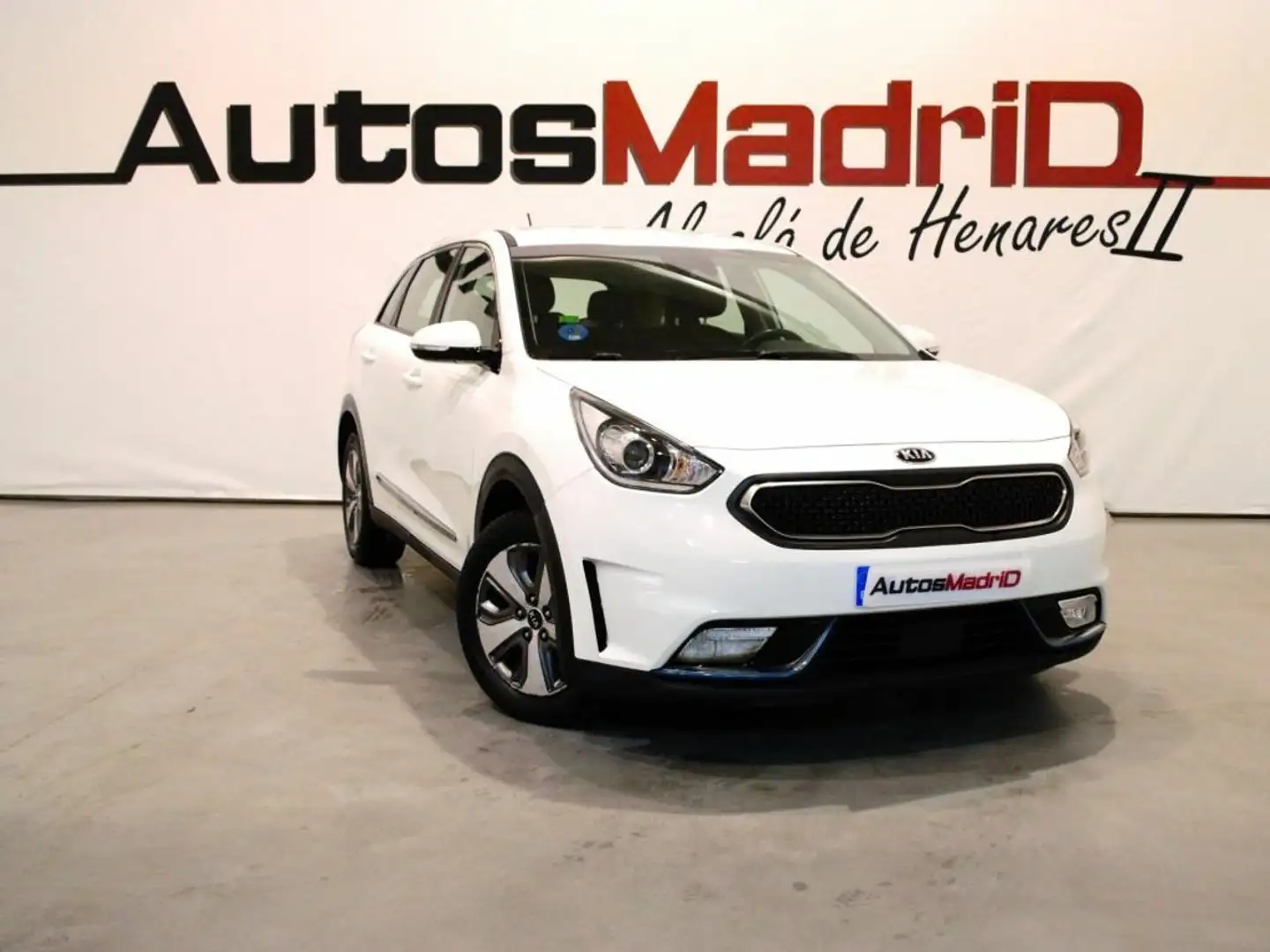Kia Niro 1.6 GDi Híbrido Enchufable 104kW Concept Blanco - 1