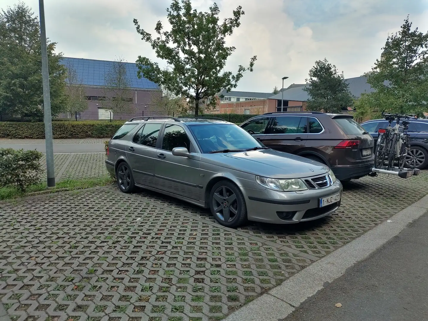 Saab 9-5 Kombi 2.0t Vector Grijs - 1