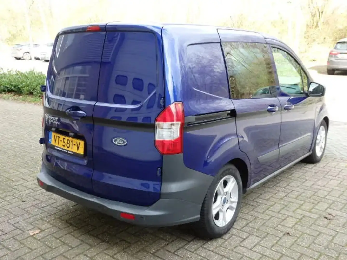 Ford Transit Courier ST LINE AIRCO NAVI PDC STOELVERWARMING Blauw - 2