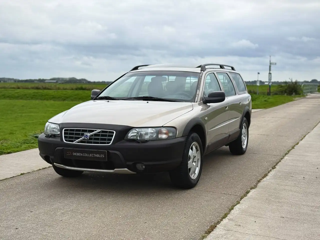 Volvo V70 Cross Country 2.4 T, foto 3
