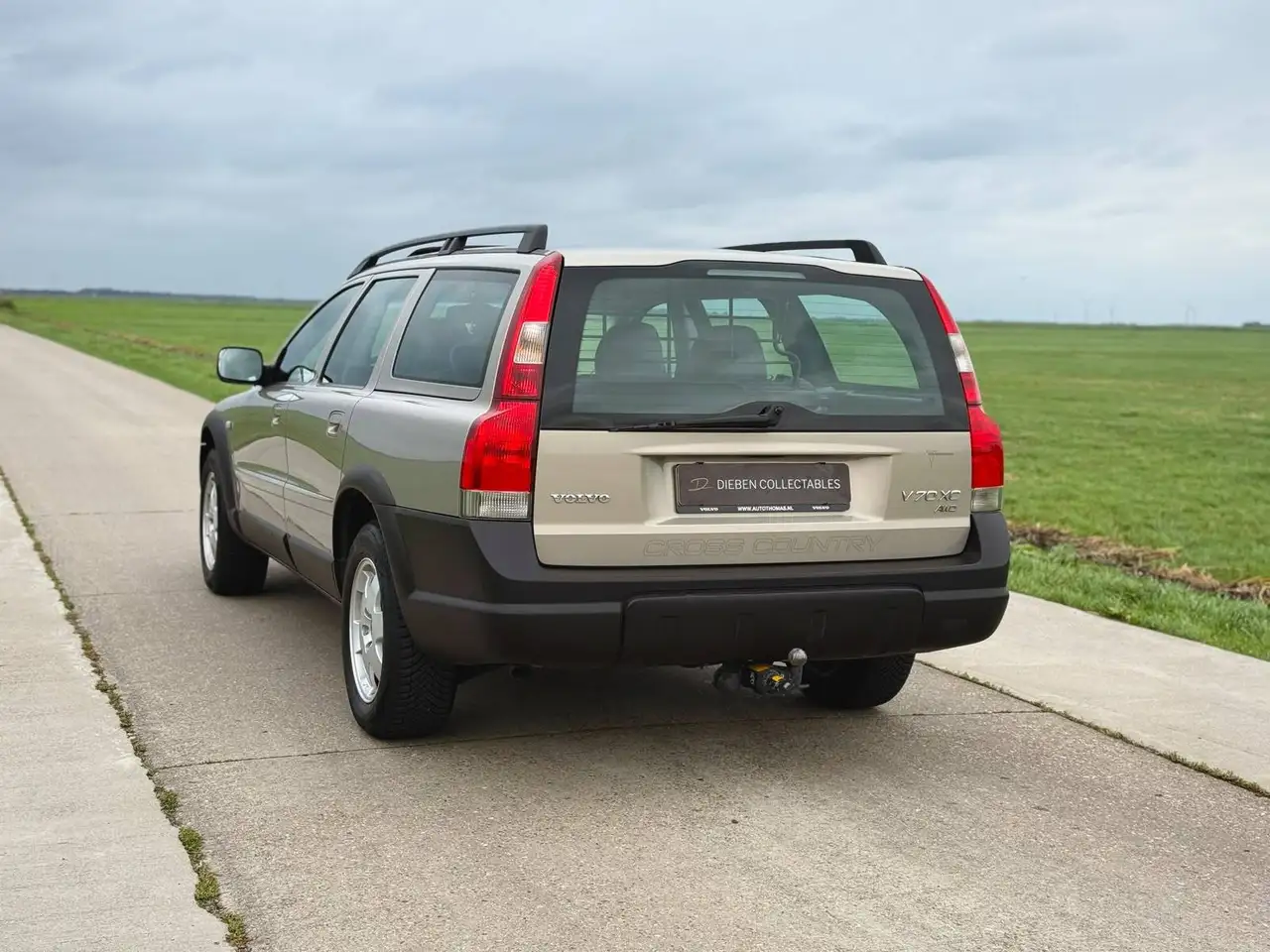 Volvo V70 Cross Country 2.4 T, foto 9