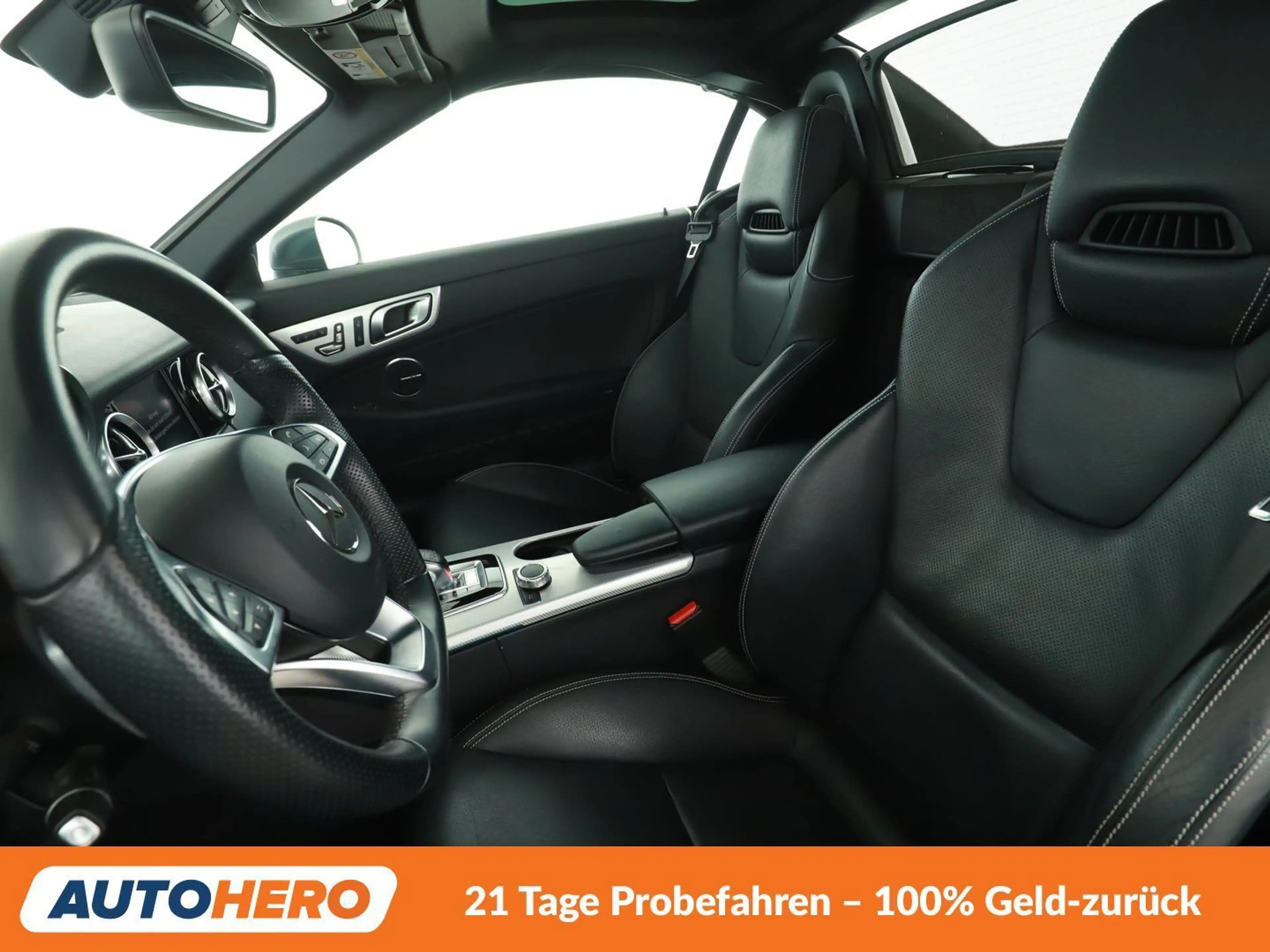 Mercedes-Benz SLC 300 AMG Line Aut.*NAVI*PDC*SHZ*TEMPO* — photo 10
