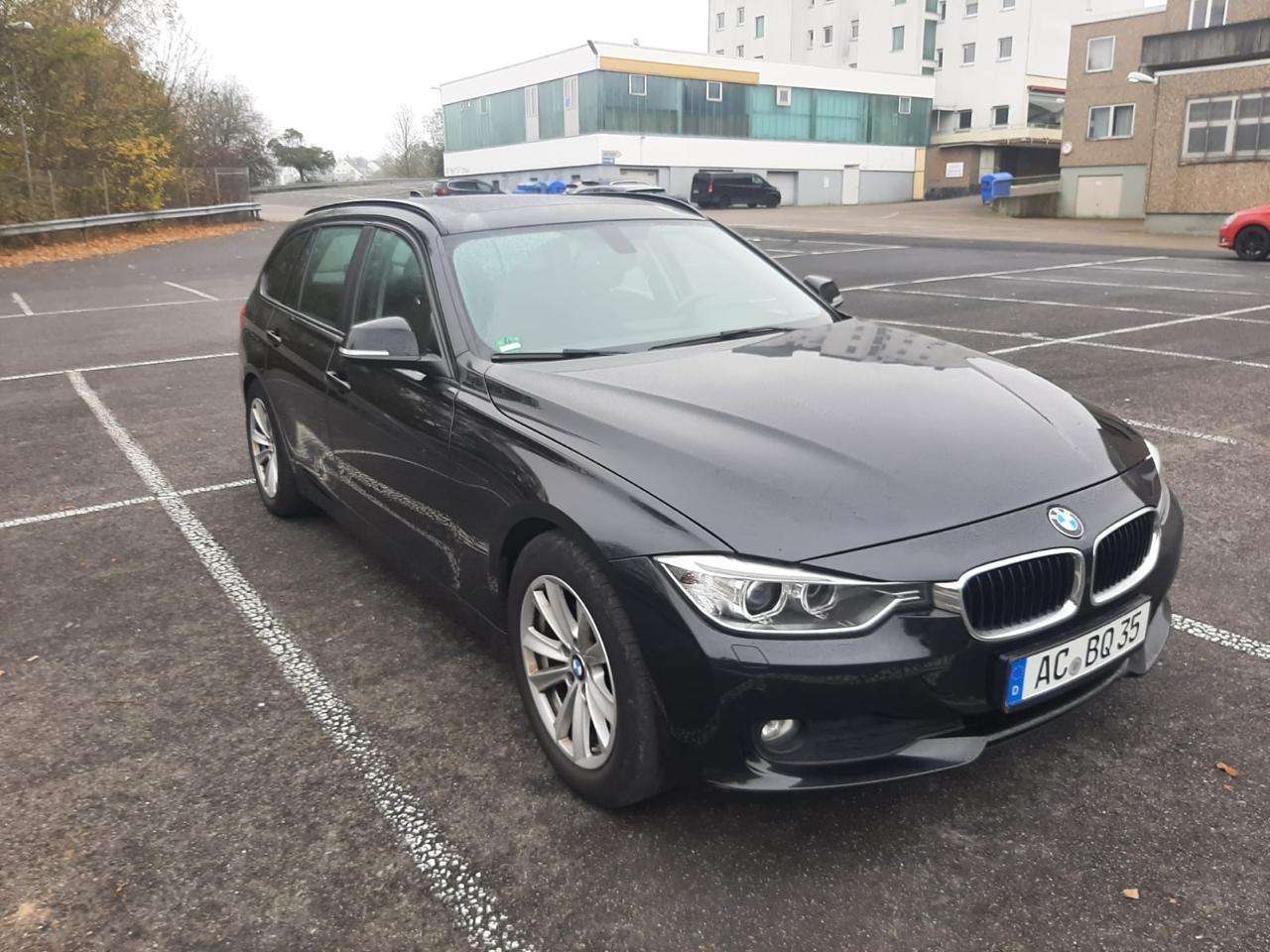 Second hand Bmw 3 Series 320