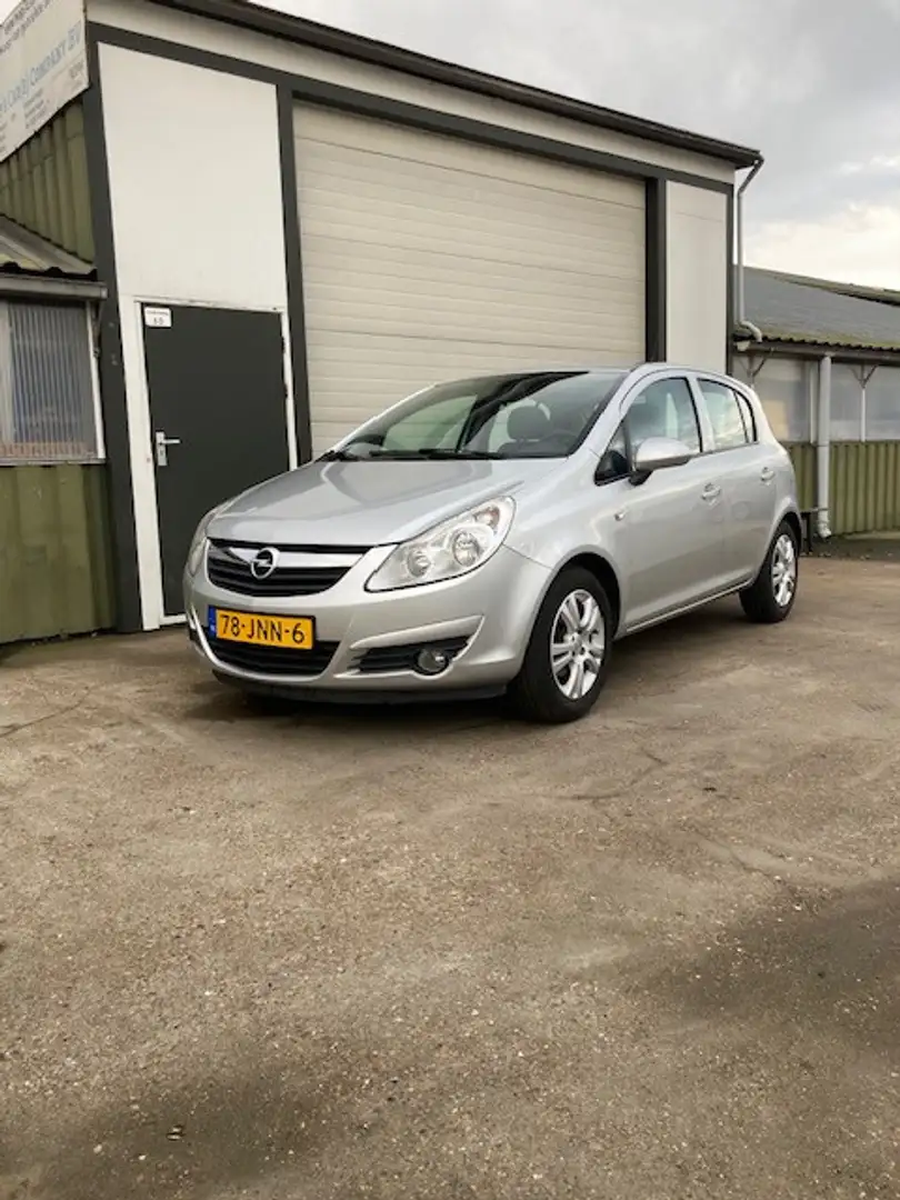 Opel Corsa 1.2-16V Enjoy AUTOMAAT !! Grau - 1