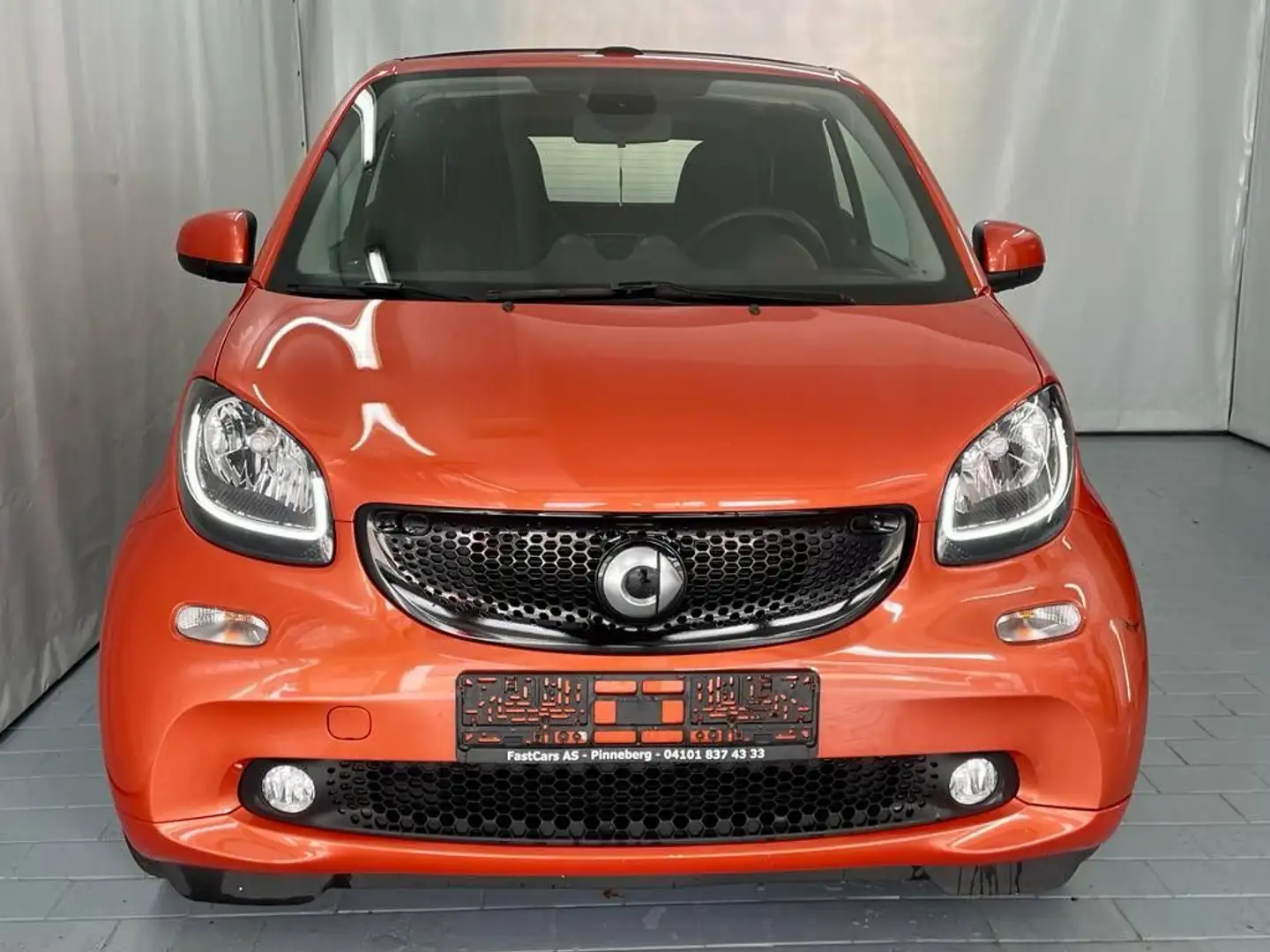 smart forTwo cabrio Passion Automatik+Navi+Kamera+SHZ+ Orange - 2