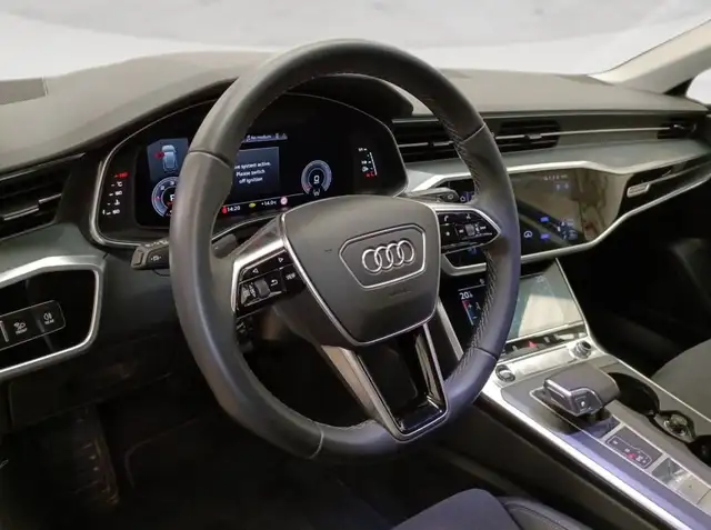 Audi A6 view 7