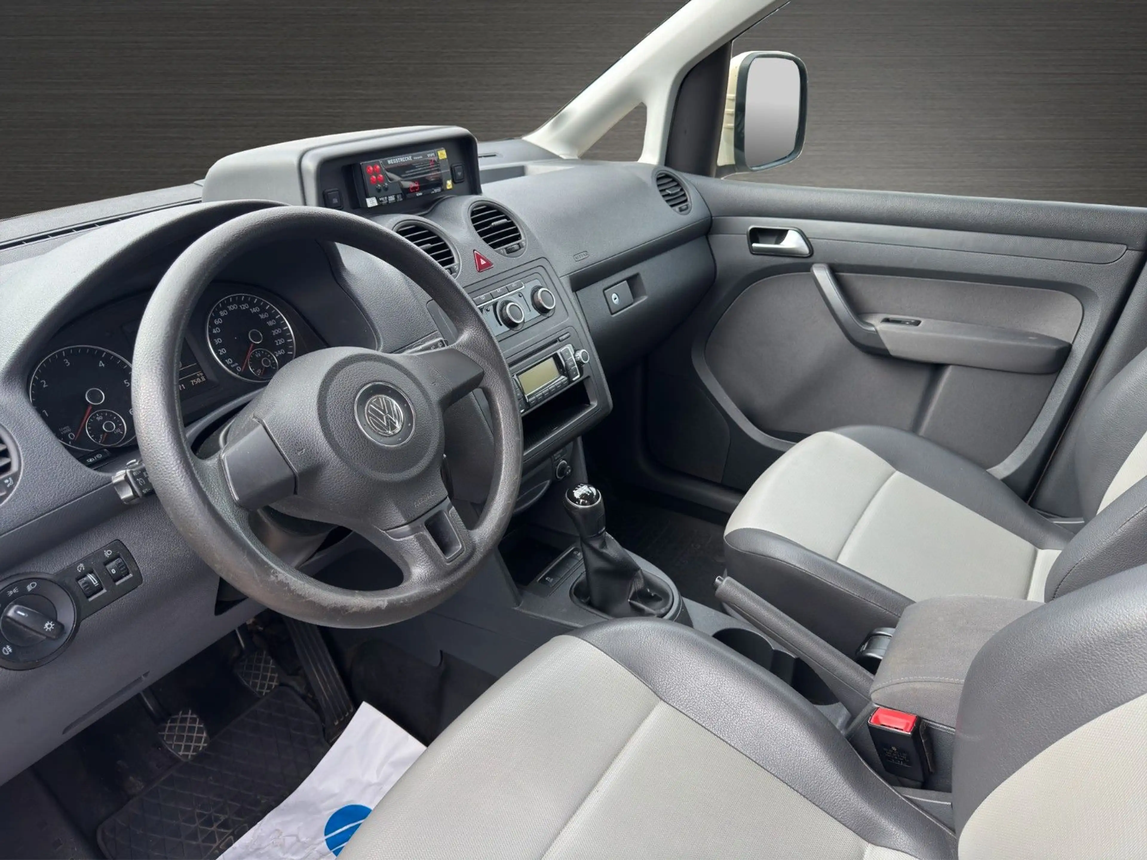 Volkswagen Caddy Maxi 1.6 TDI Trendline Tempo/Klima/7-Sitze — photo 11