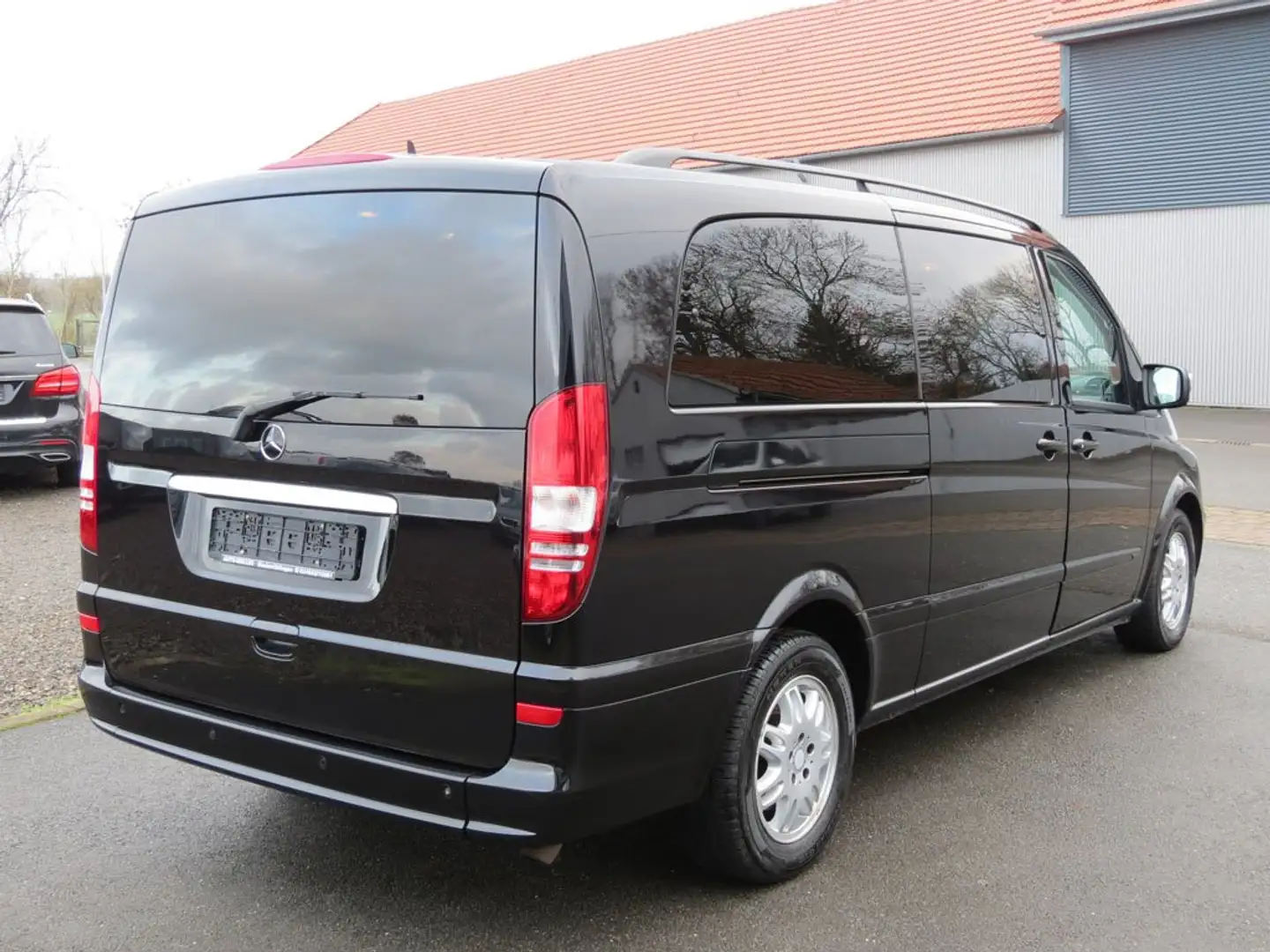Mercedes-Benz Viano Ambiente extralang Bi-Xenon Comand Leder Schwarz - 2
