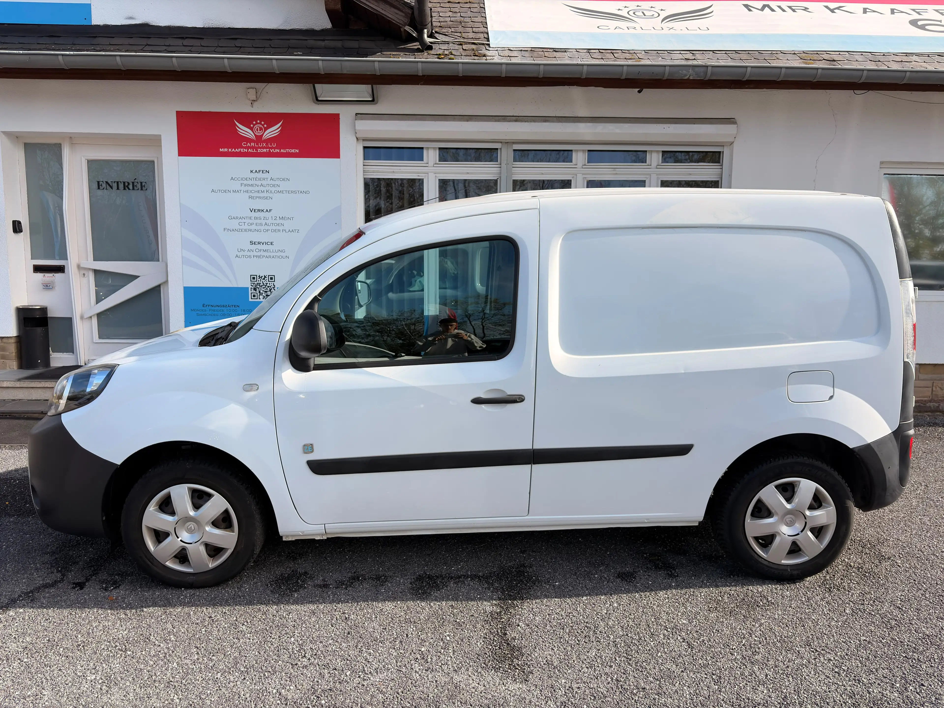 Renault Kangoo Z.E. — photo 15