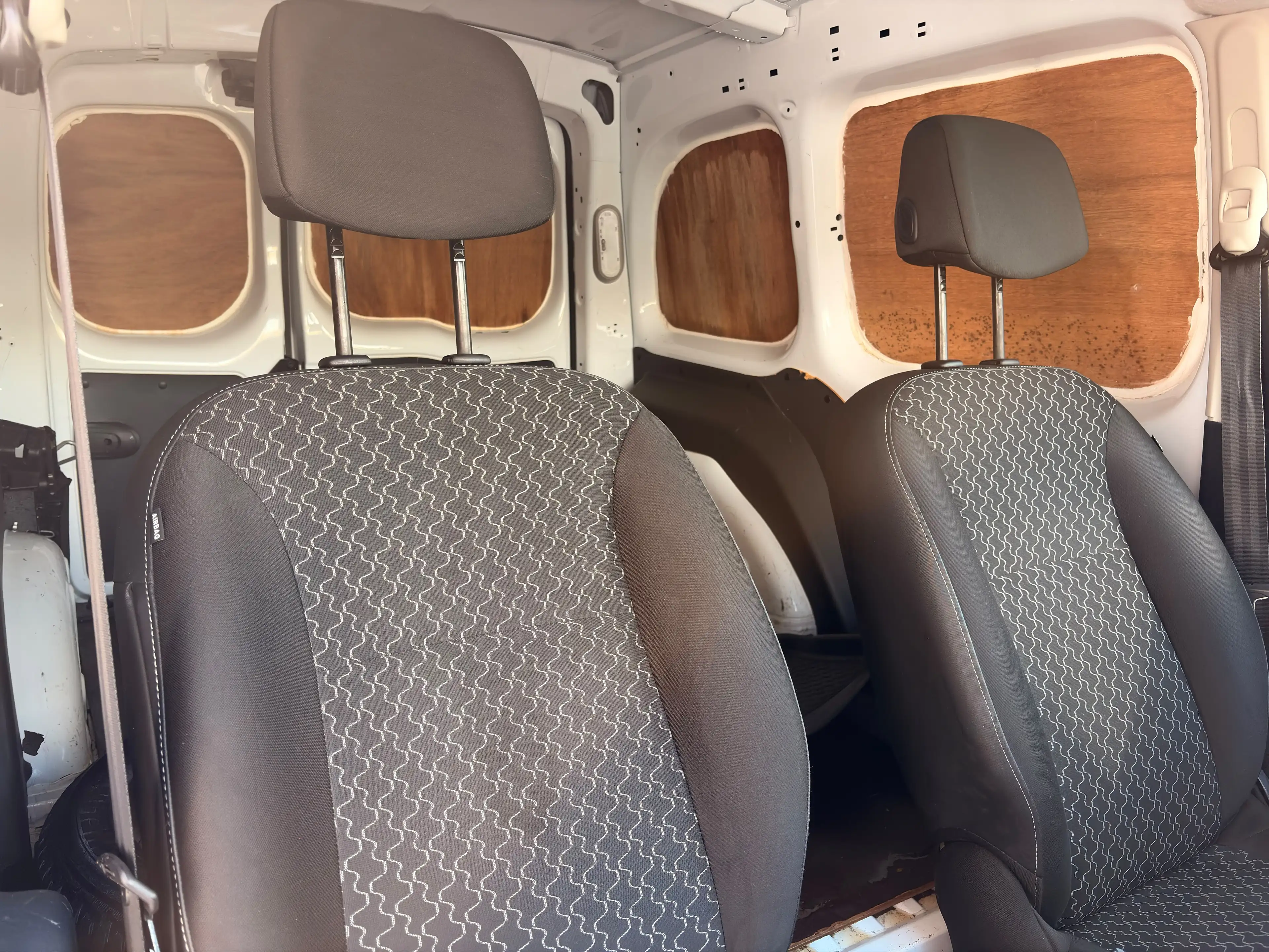 Renault Kangoo Z.E. — photo 7